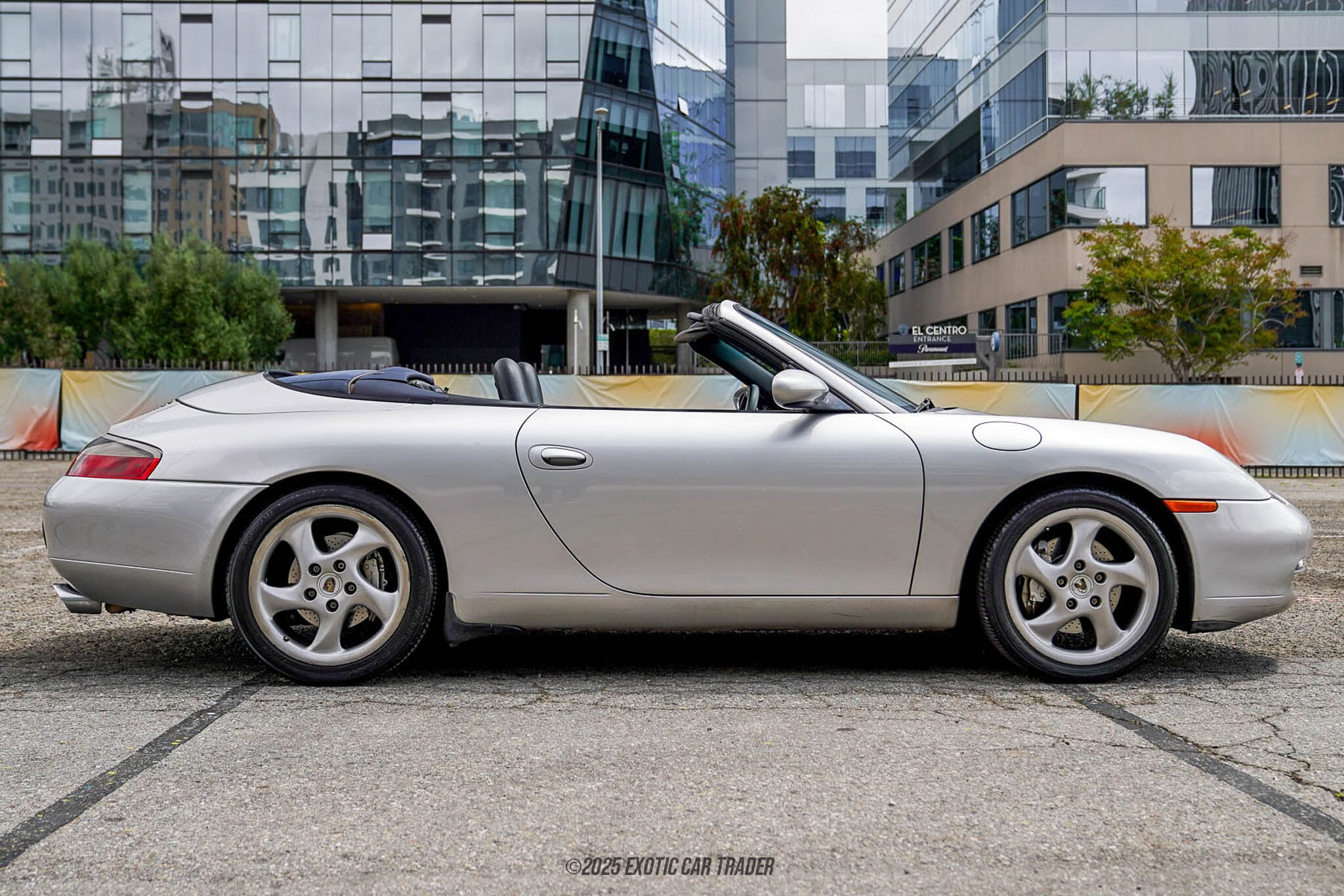 2000 Porsche 911 Carrera 4 Cabriolet for sale