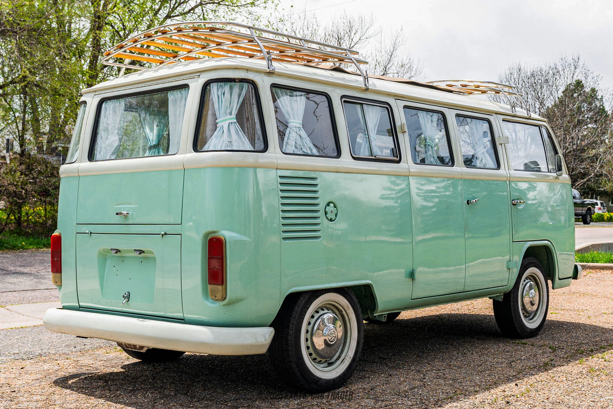 1977 Volkswagen Bus Kombi Camper Van for sale