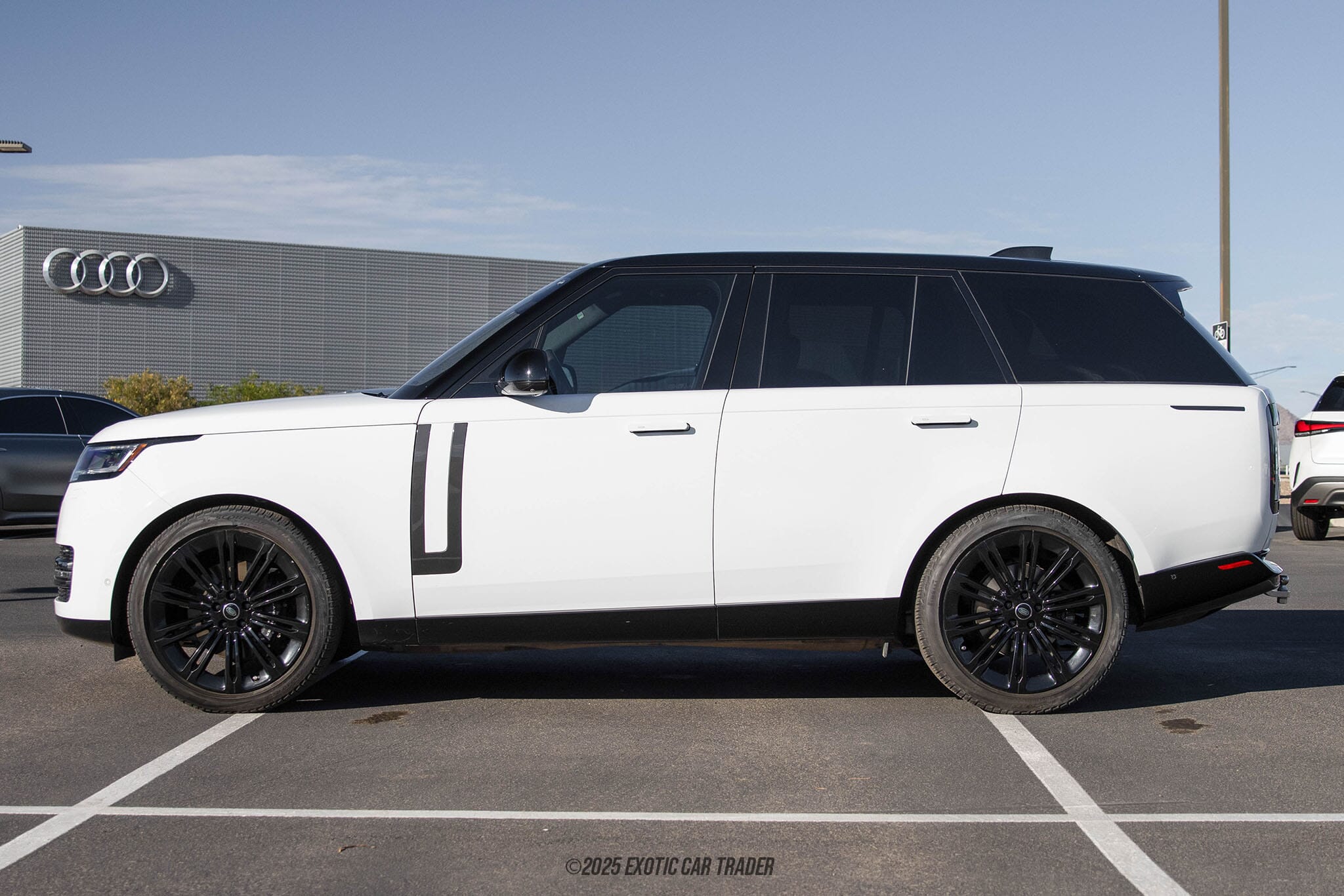 2023 Land Rover Range Rover P400 SE SWB for sale