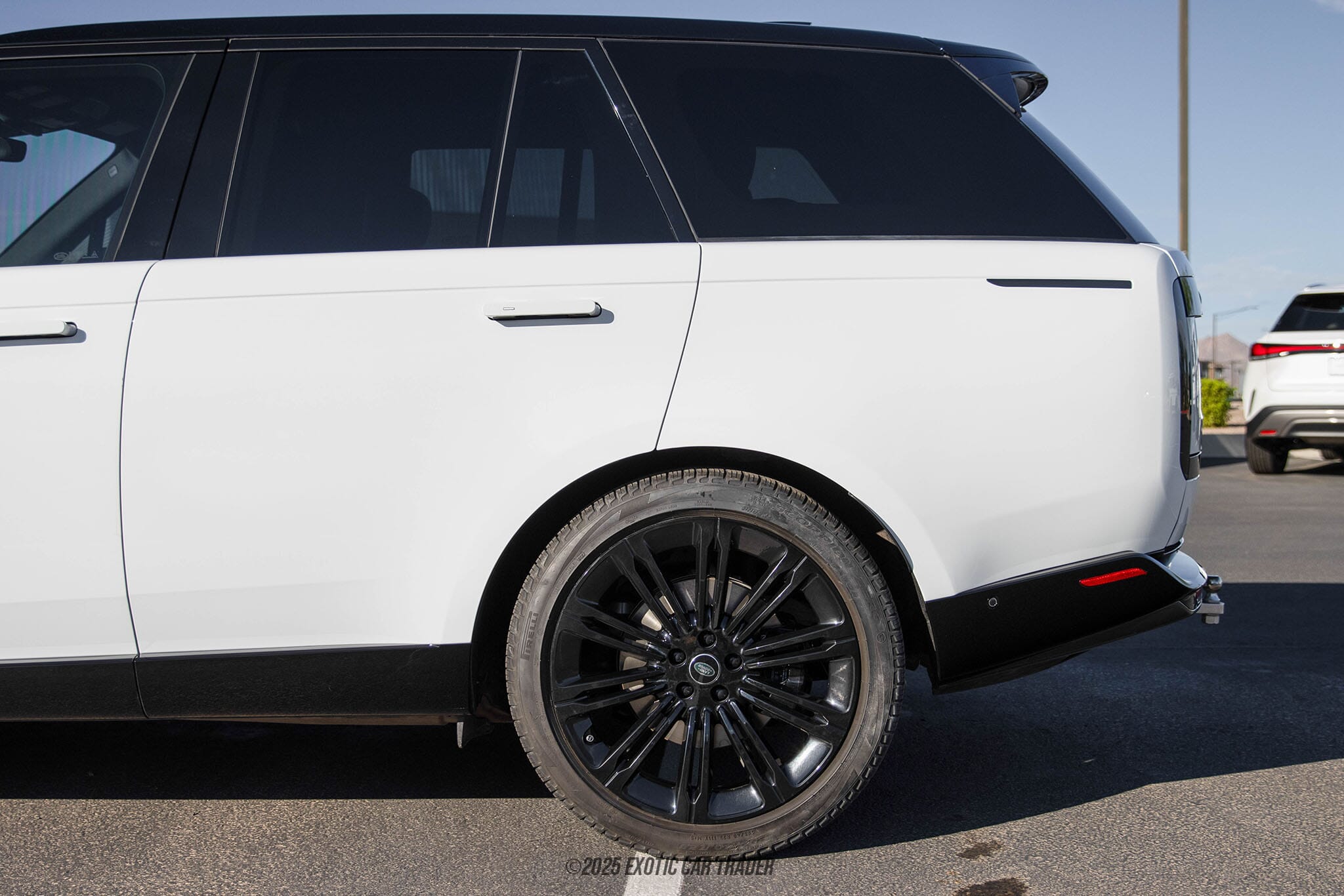 2023 Land Rover Range Rover P400 SE SWB for sale