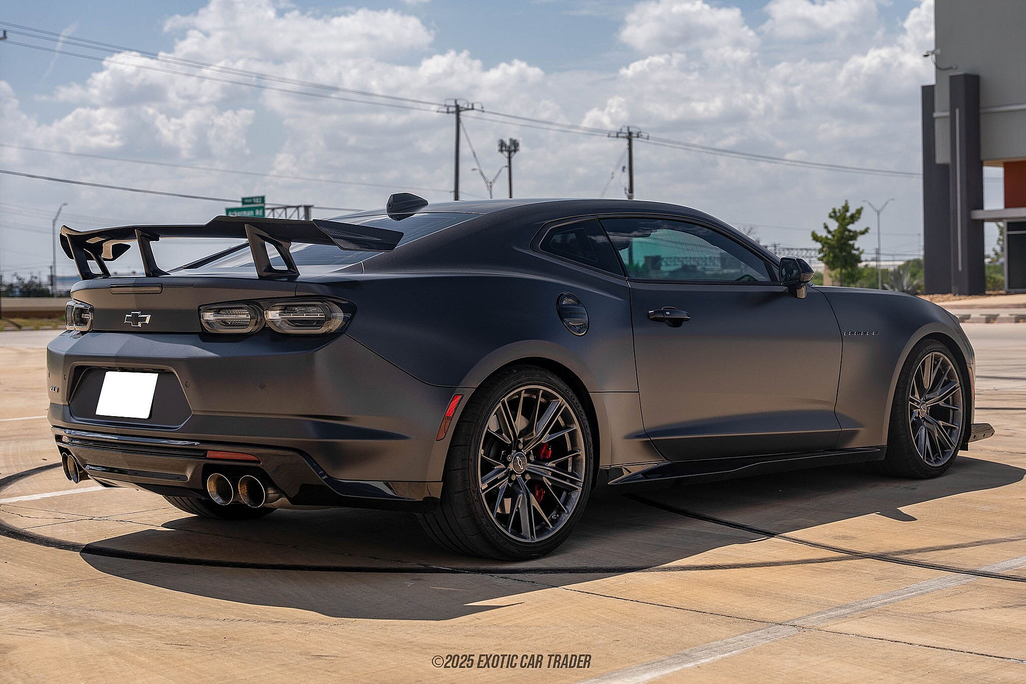 The beauty of Black Panther Camaro RS 2024 3LT around Connecticut., image size:2048x1366