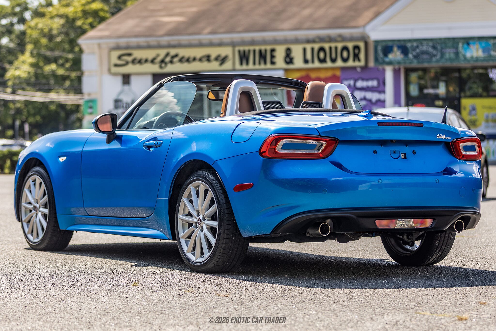 2017 Fiat 124 Spider Prima Edizione Lusso for sale