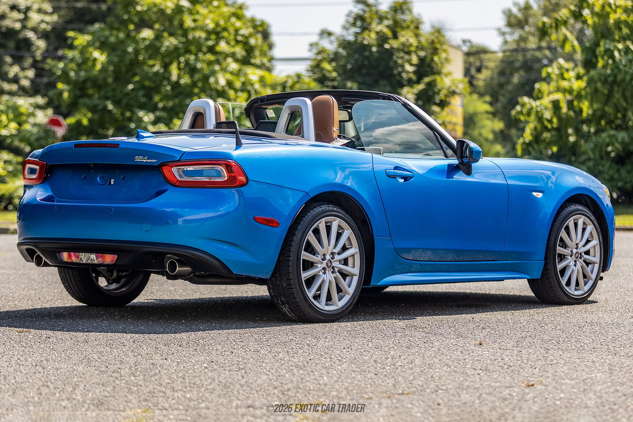 2017 Fiat 124 Spider Prima Edizione Lusso for sale