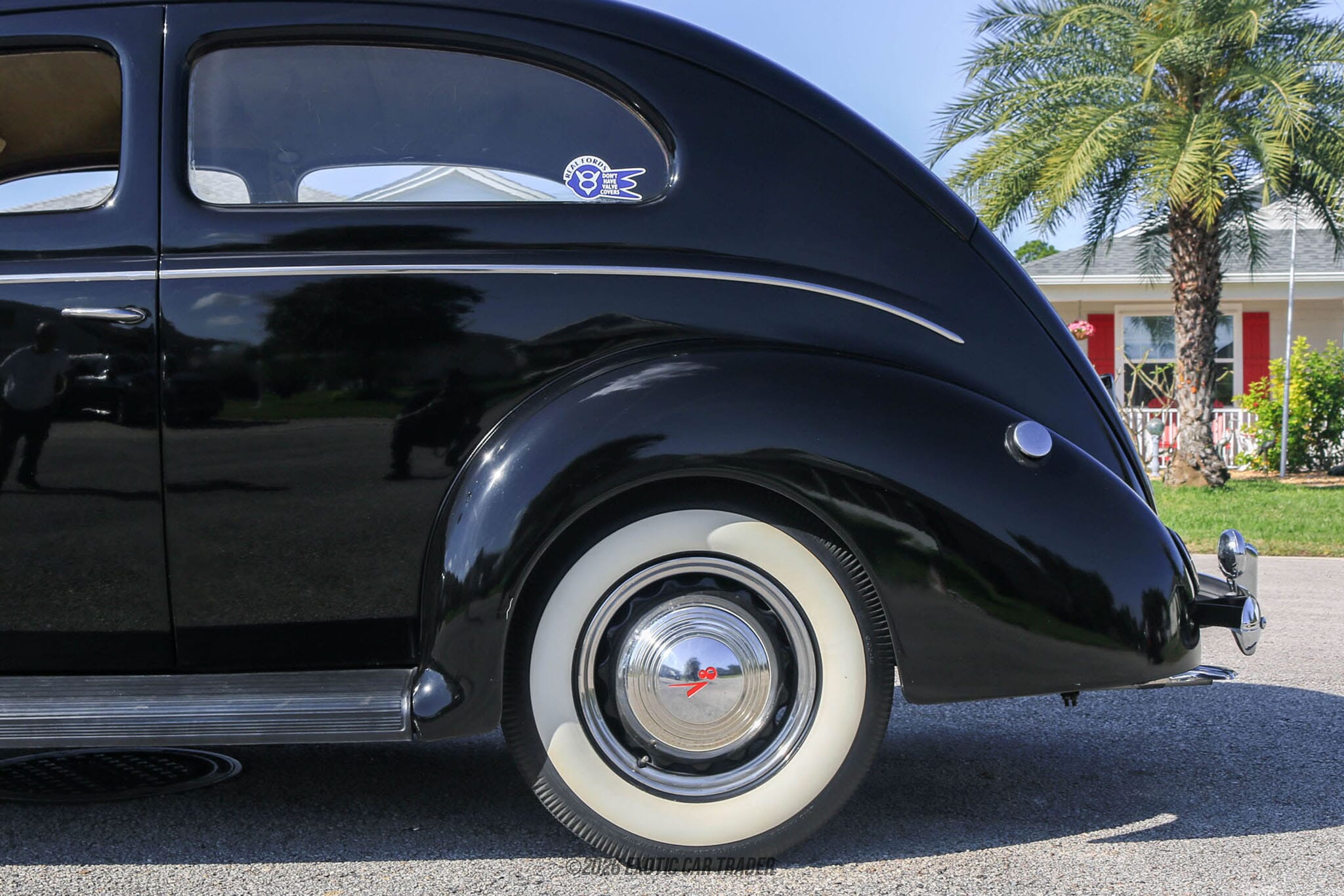 1939 Ford Deluxe 2 Door Sedan for sale