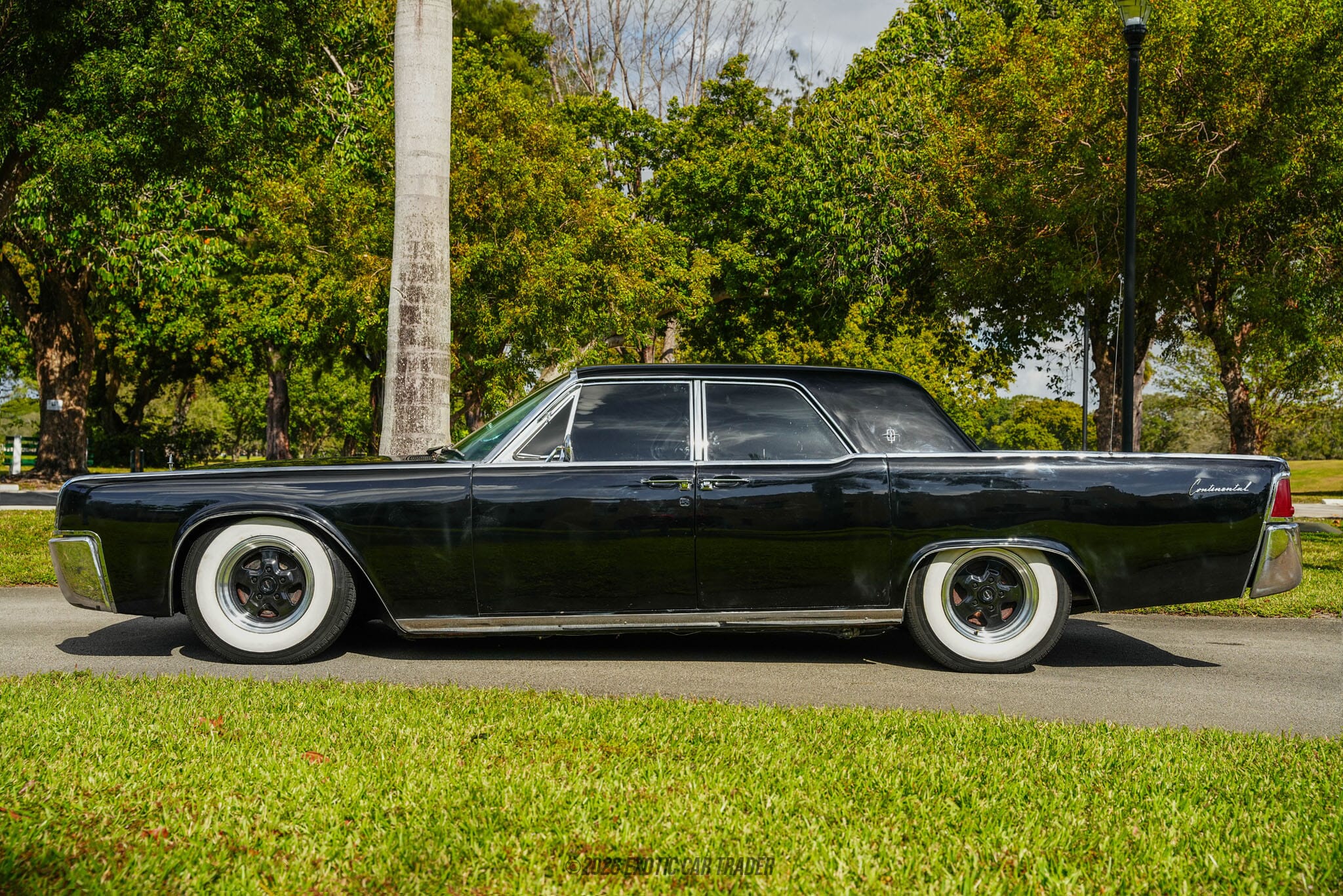 1961 Lincoln Continental for sale