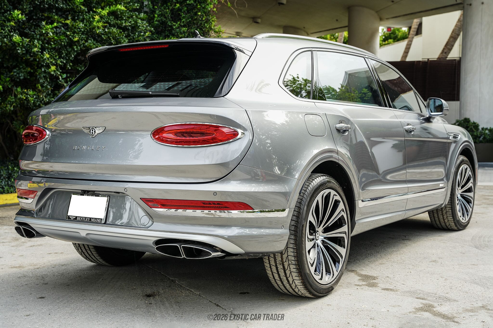 2024 Bentley Bentayga EWB Azure V8 for sale