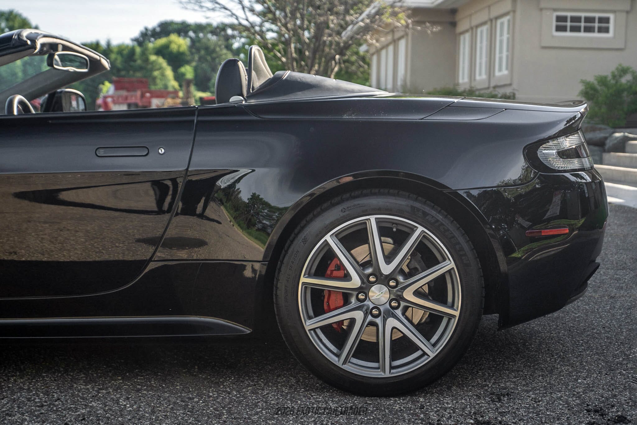 2015 Aston Martin V8 Vantage GT Roadster for sale