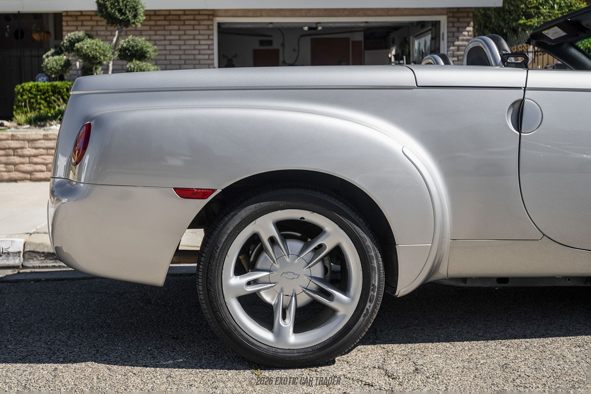 2005 Chevrolet SSR LS for sale