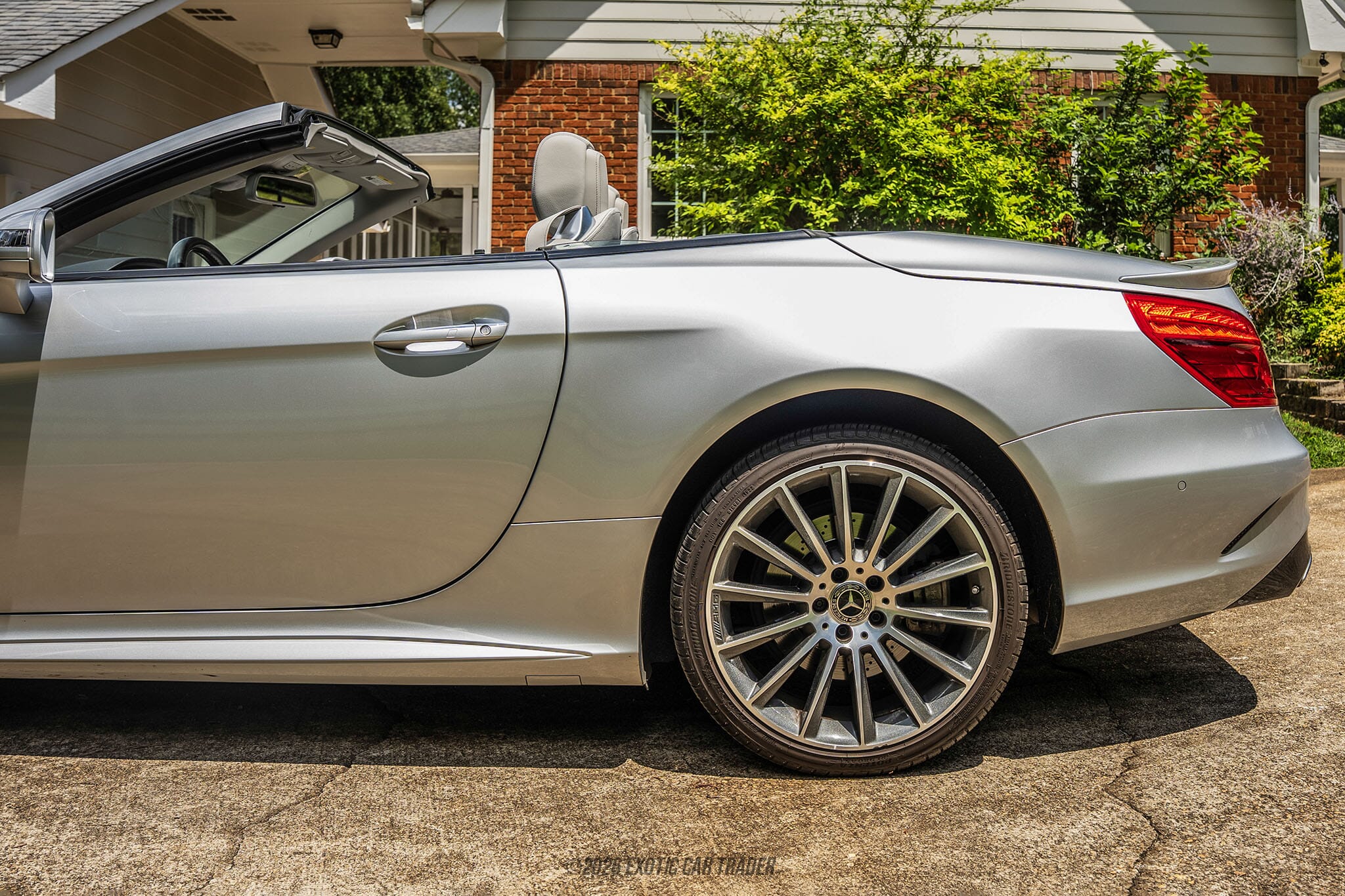 2017 Mercedes-Benz SL550 for sale