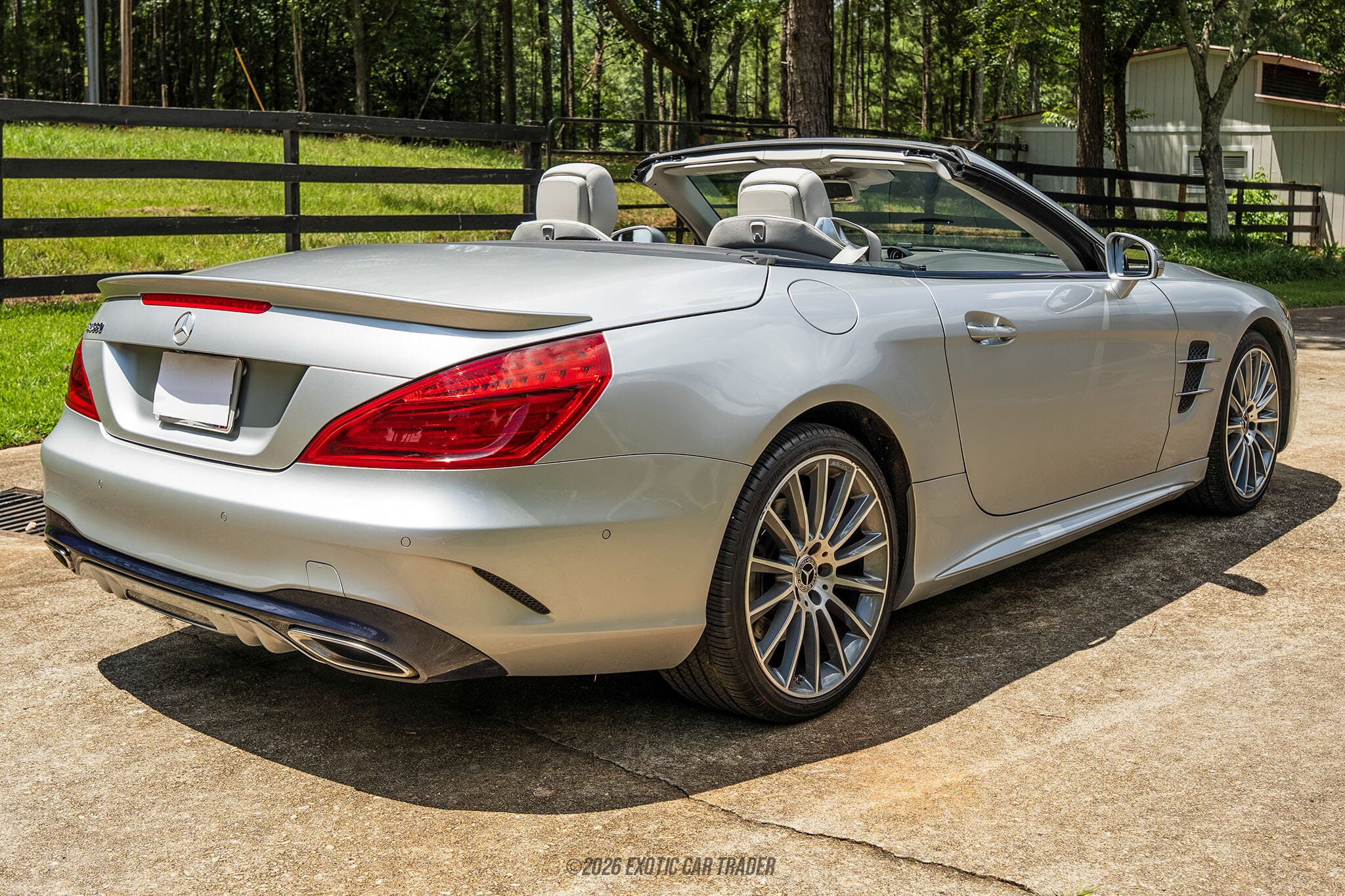 2017 Mercedes-Benz SL550 for sale