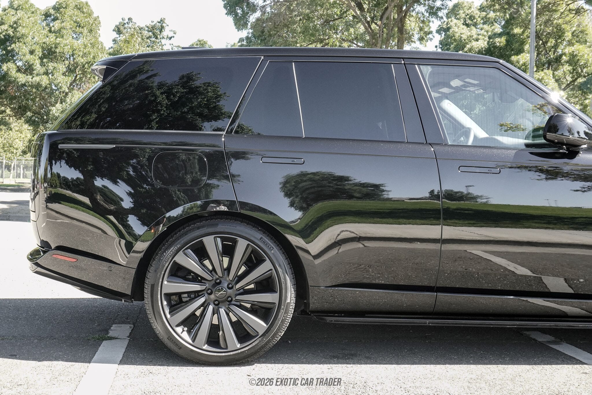 2026 Land Rover Range Rover SV for sale