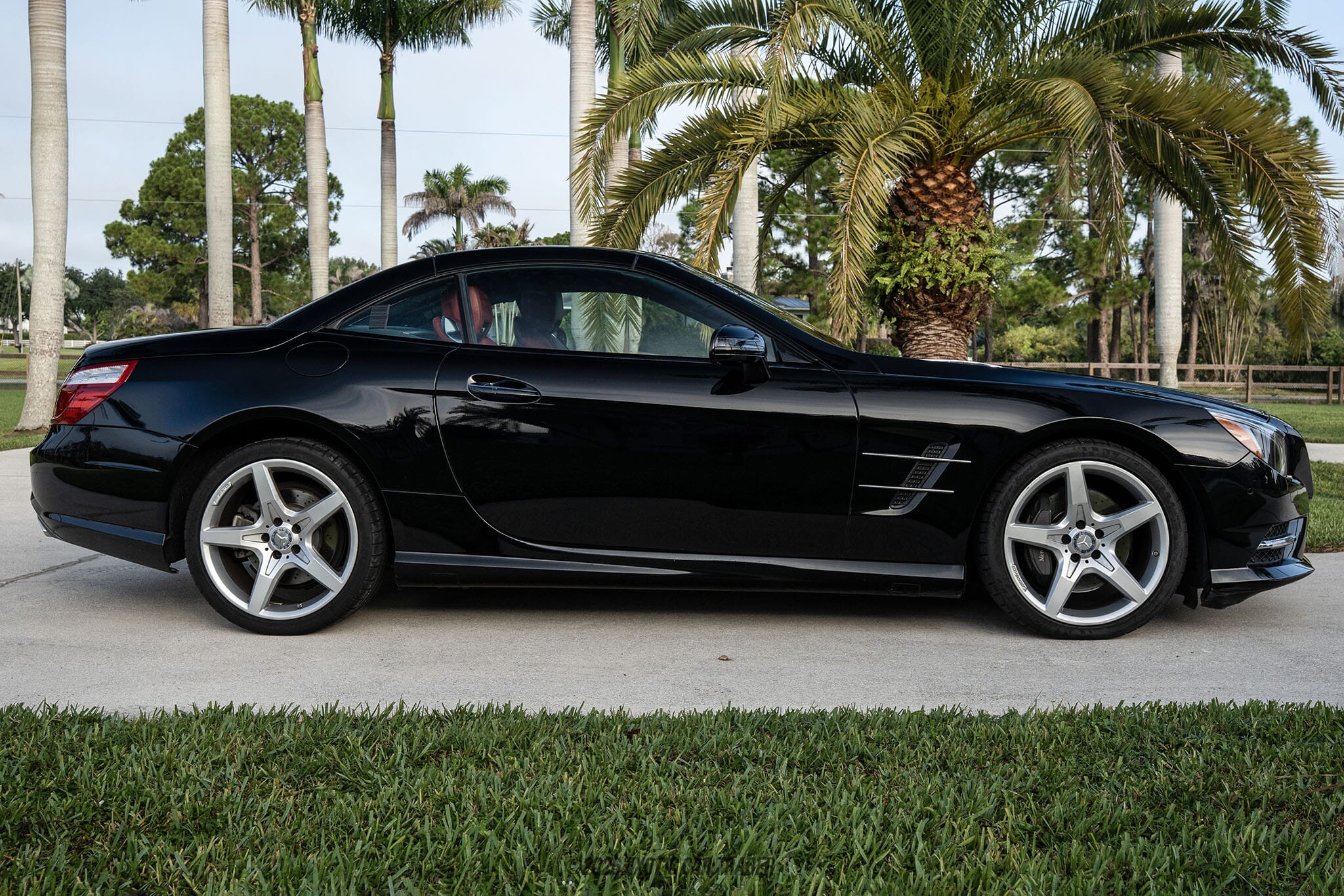 2016 Mercedes-Benz SL550 for sale