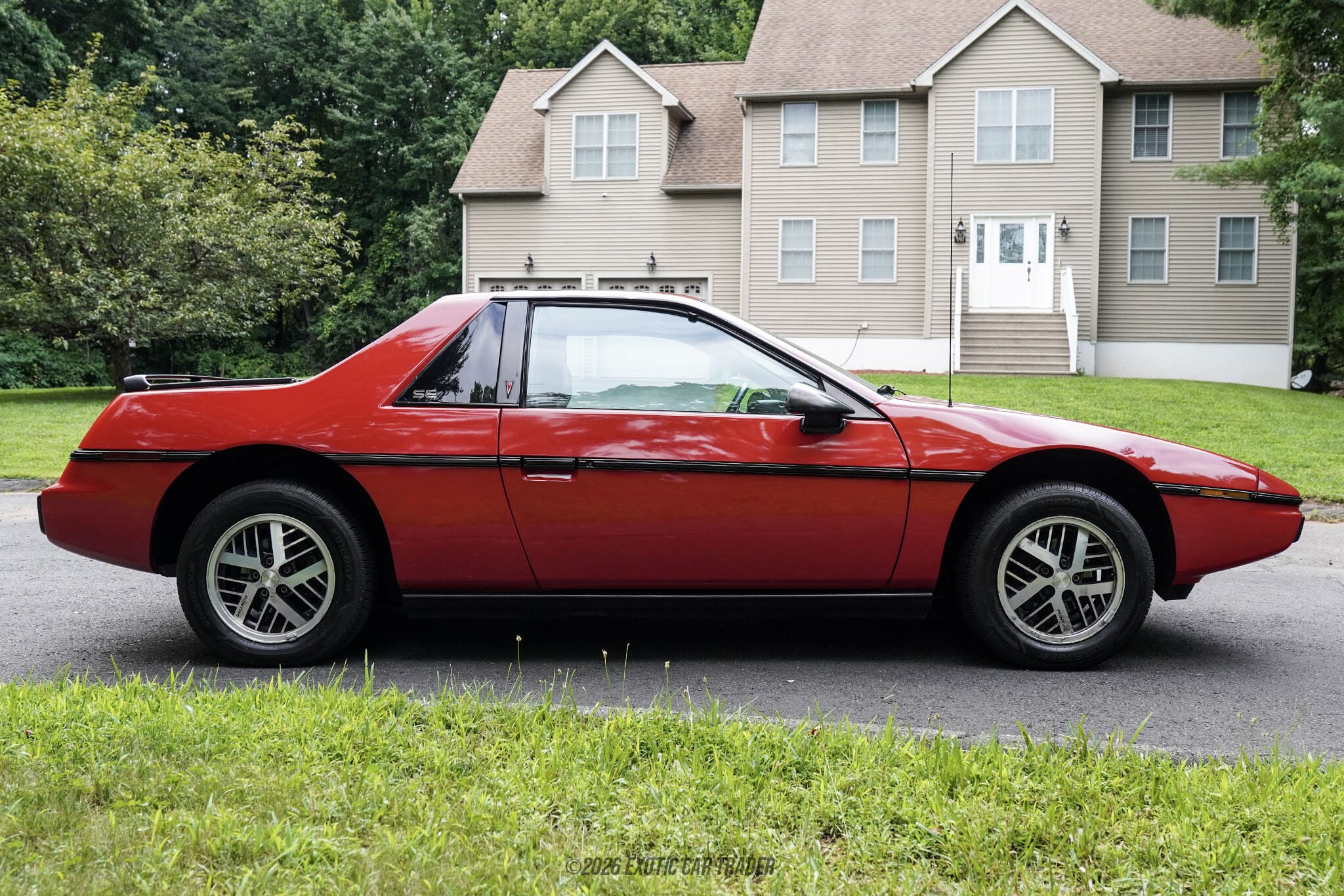 1985 Pontiac Fiero SE for sale