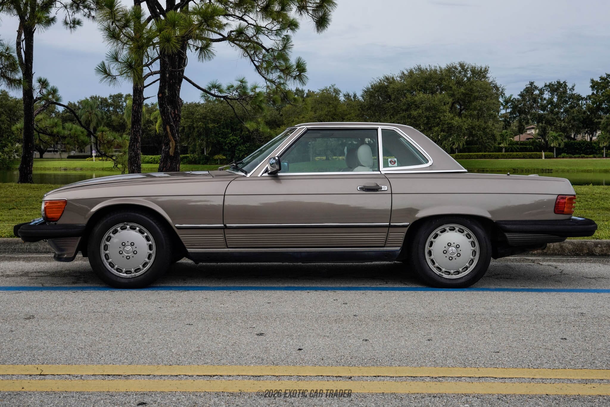 1988 Mercedes-Benz 560SL for sale
