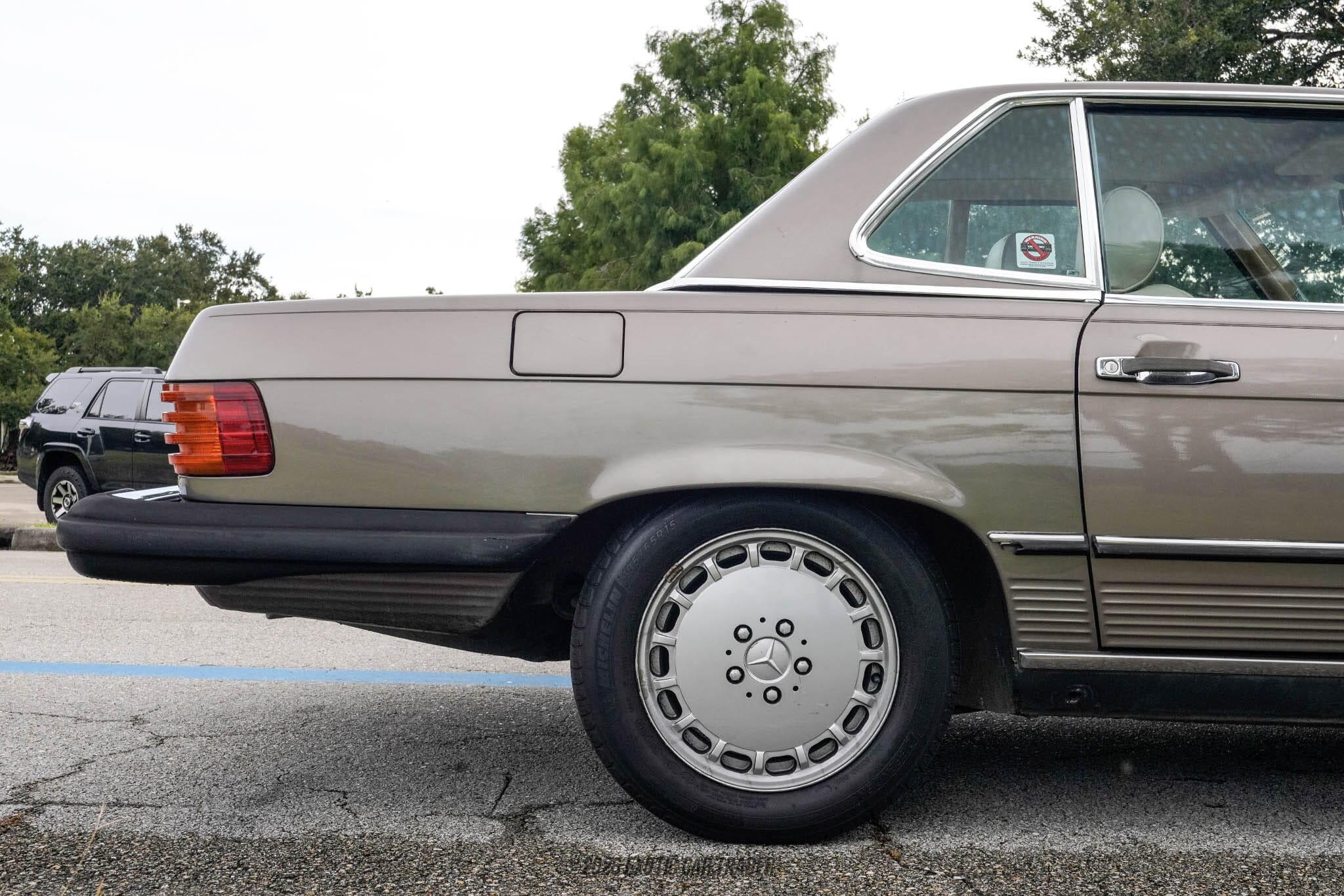1988 Mercedes-Benz 560SL for sale