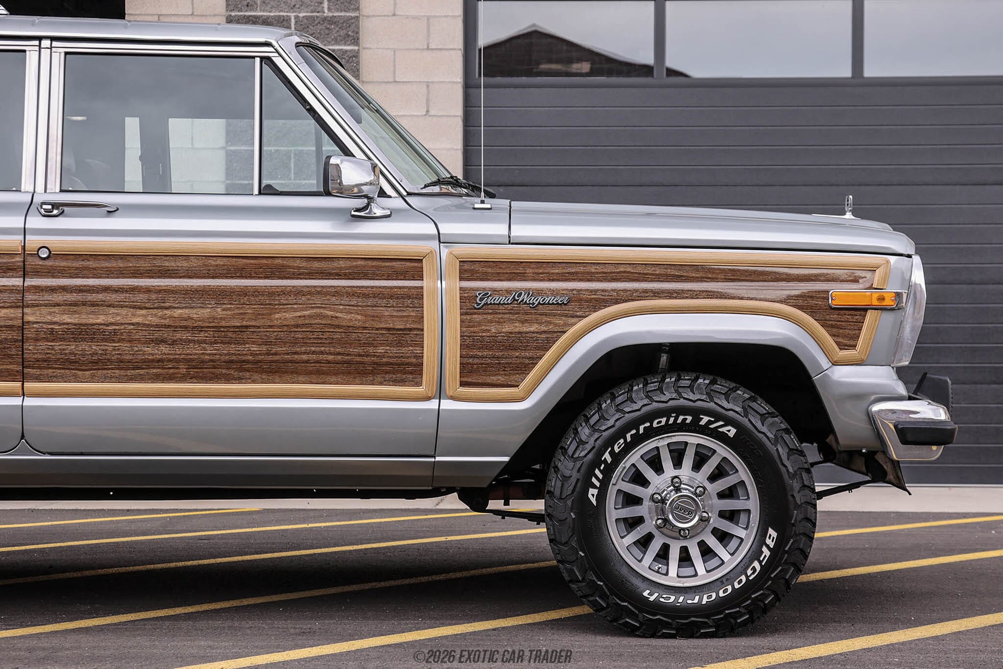1991 Jeep Grand Wagoneer for sale