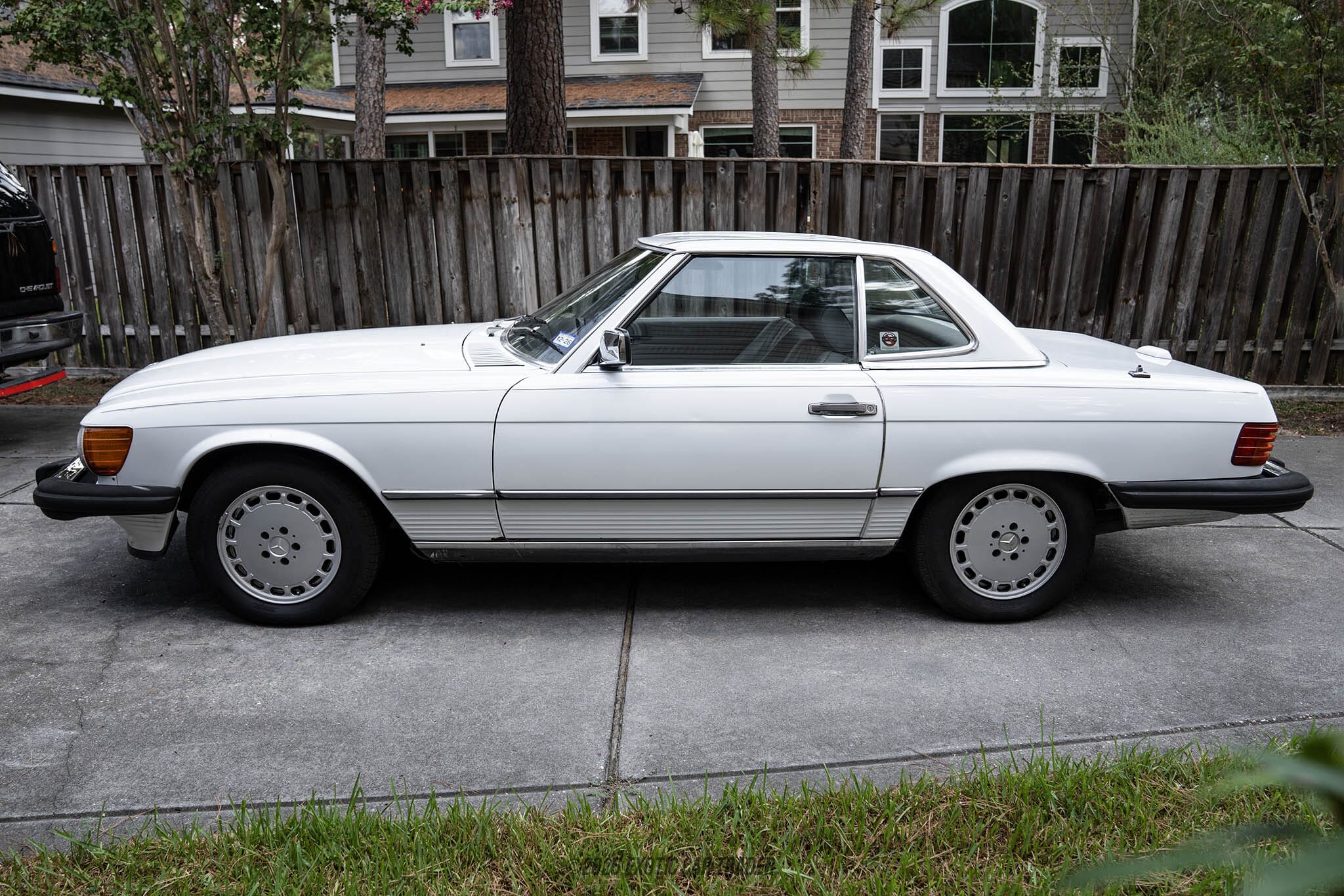 1988 Mercedes-Benz 560SL for sale
