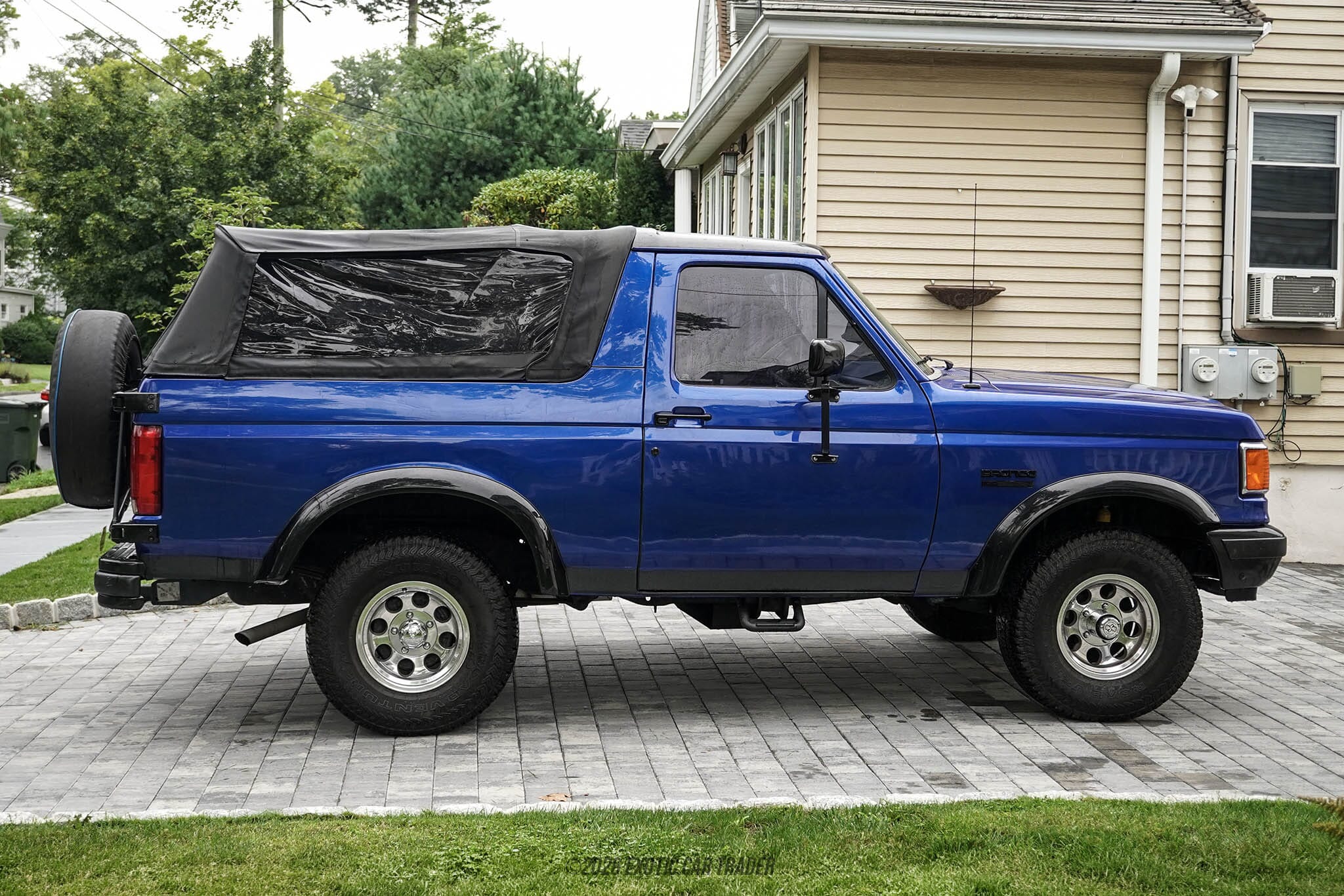 1991 Ford Bronco XLT for sale