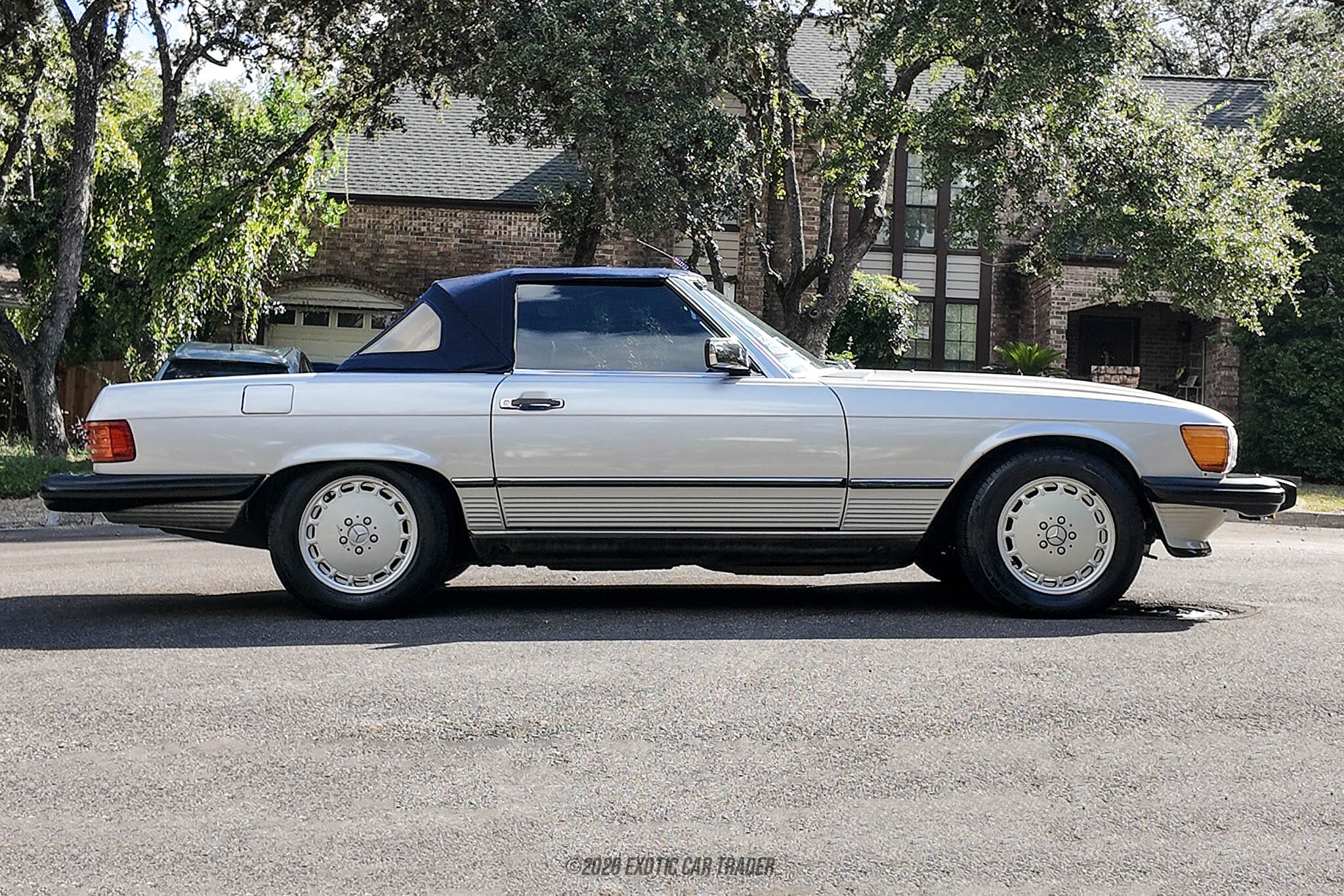 1988 Mercedes-Benz 560SL for sale