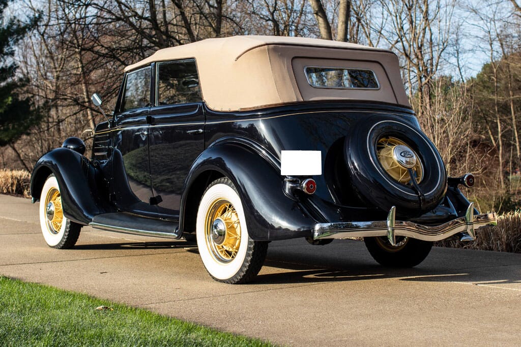 1935 Ford Deluxe Convertible Sedan for sale