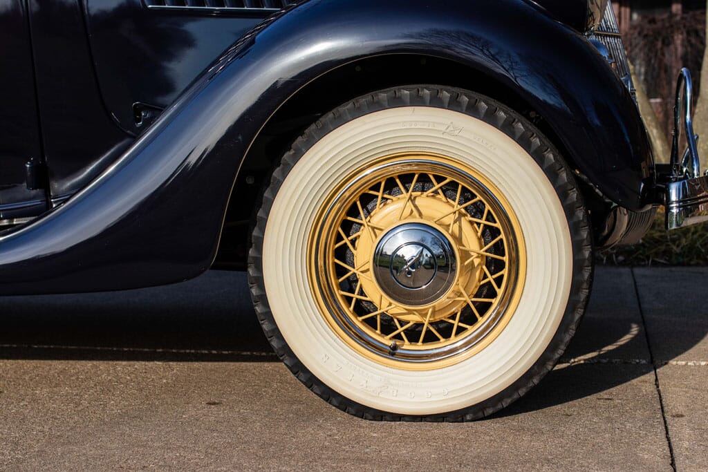 1935 Ford Deluxe Convertible Sedan for sale
