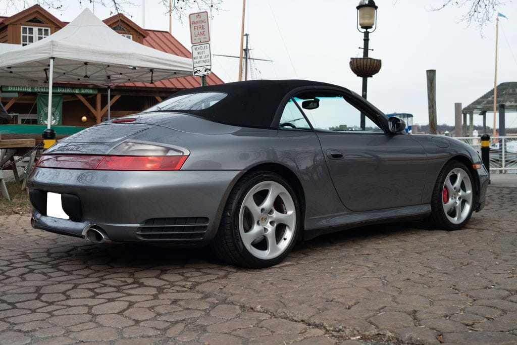 2004 Porsche 911 Carrera 4S for sale