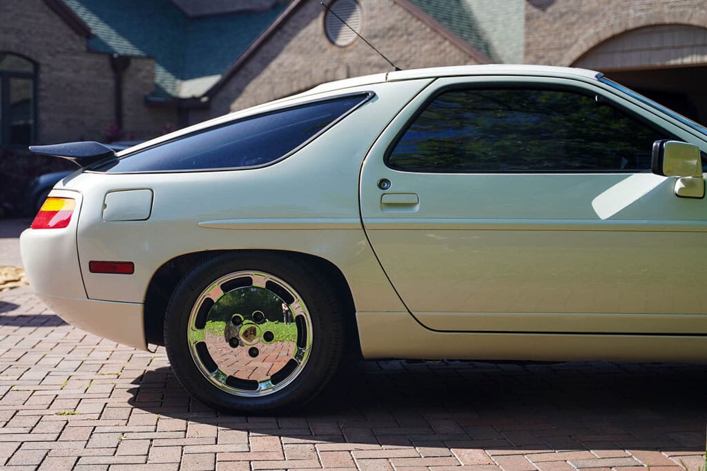 1989 Porsche 928 S-4 for sale