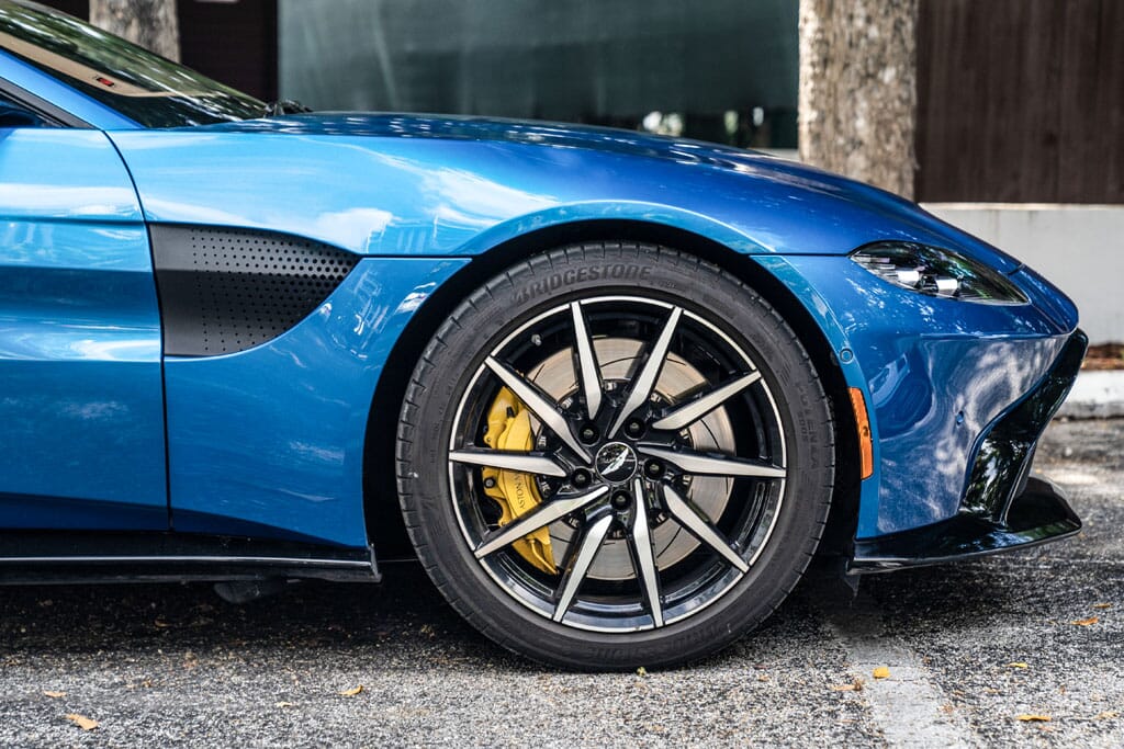 2019 Aston Martin V8 Vantage Coupe 2+0 for sale