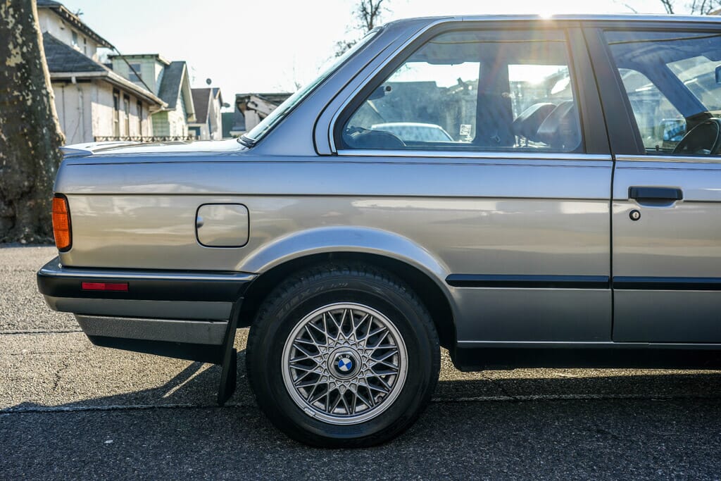 1989 BMW 325is for sale