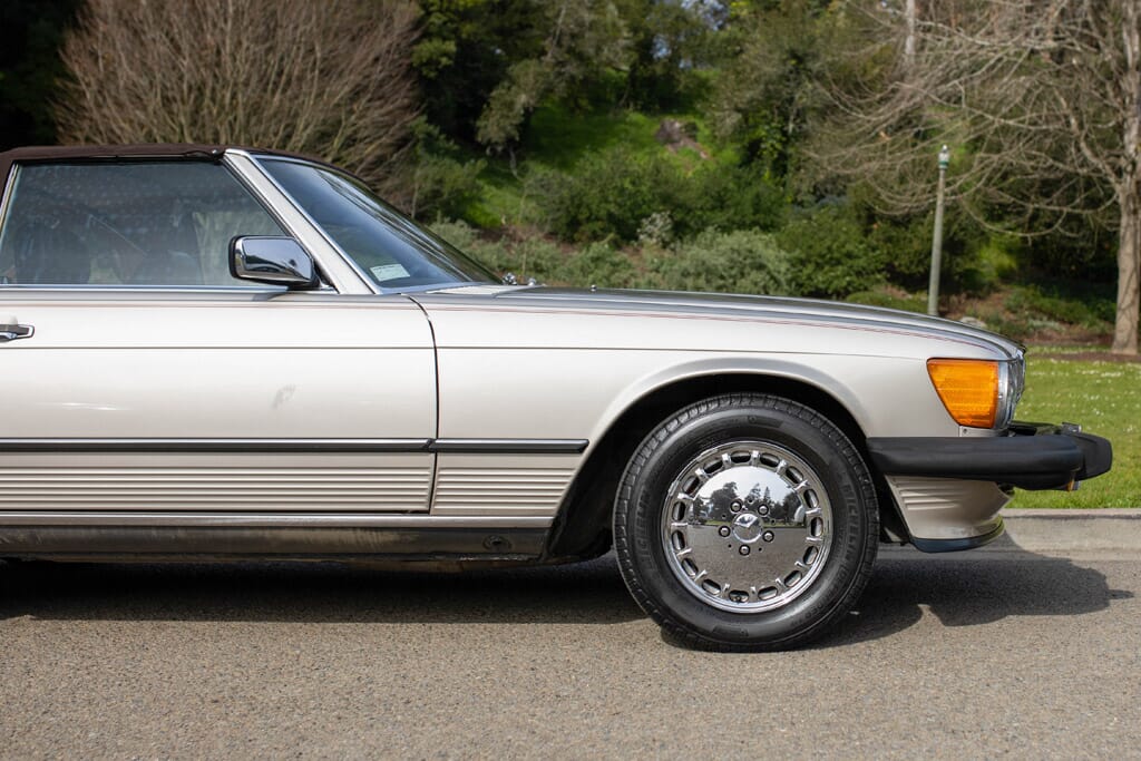 1987 Mercedes-Benz 560SL Roadster for sale