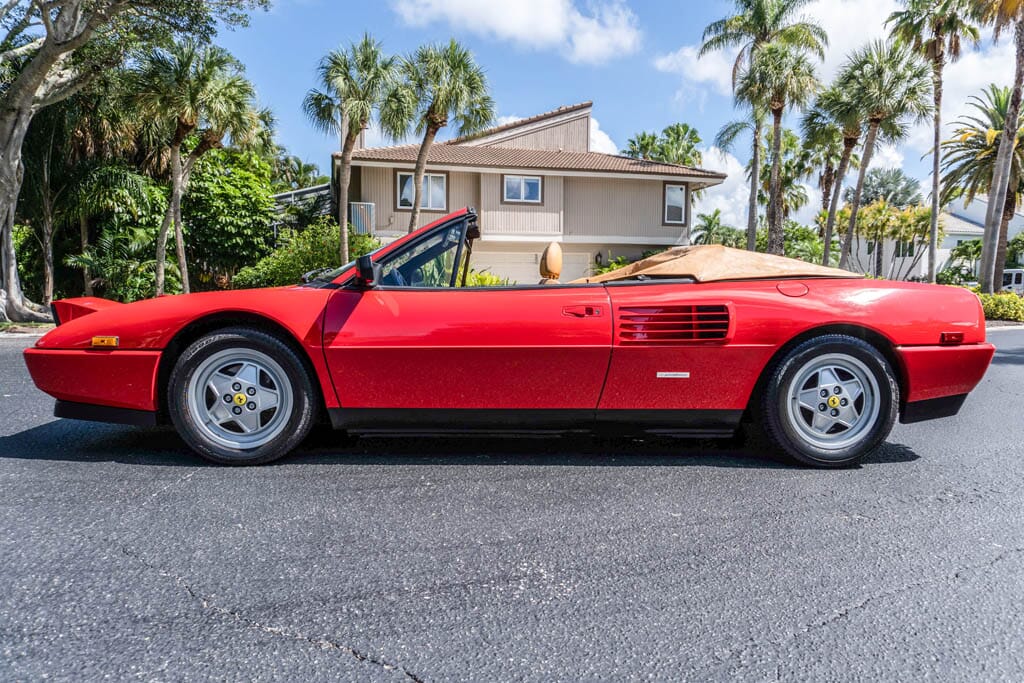 1989 Ferrari Mondial for sale