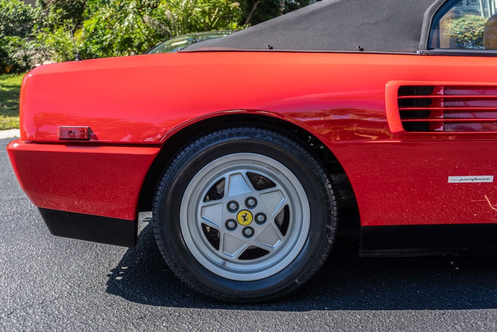 1989 Ferrari Mondial for sale