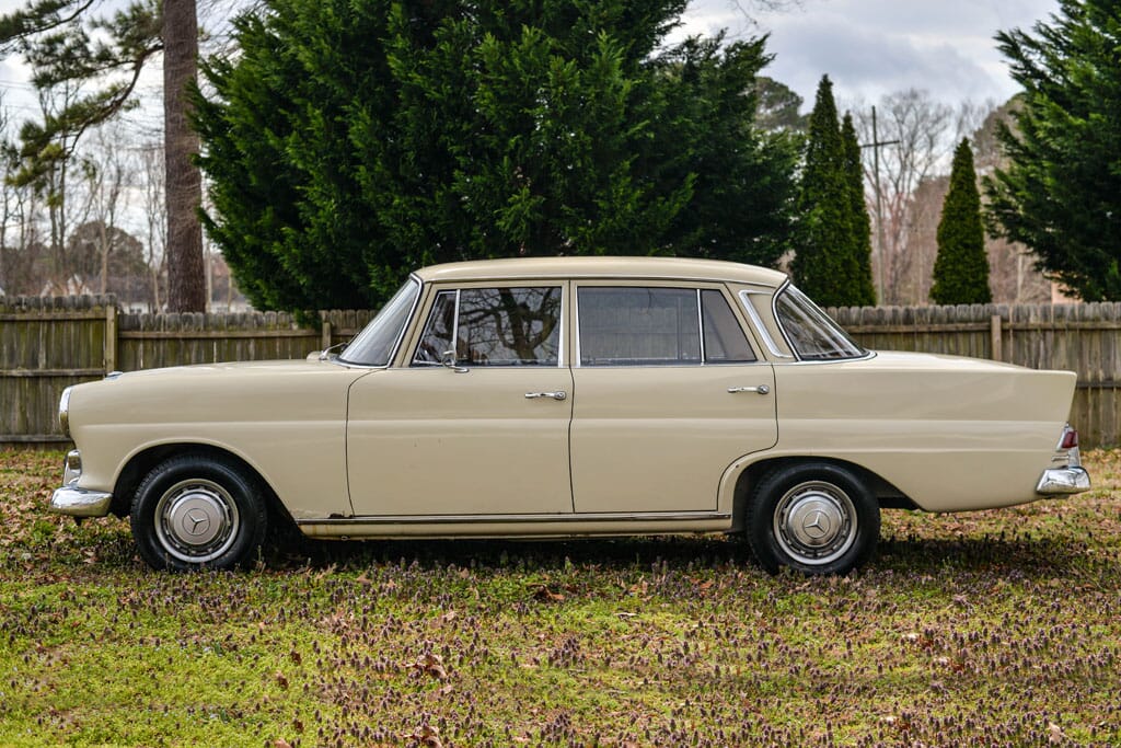1967 Mercedes-Benz 230 Sedan for sale