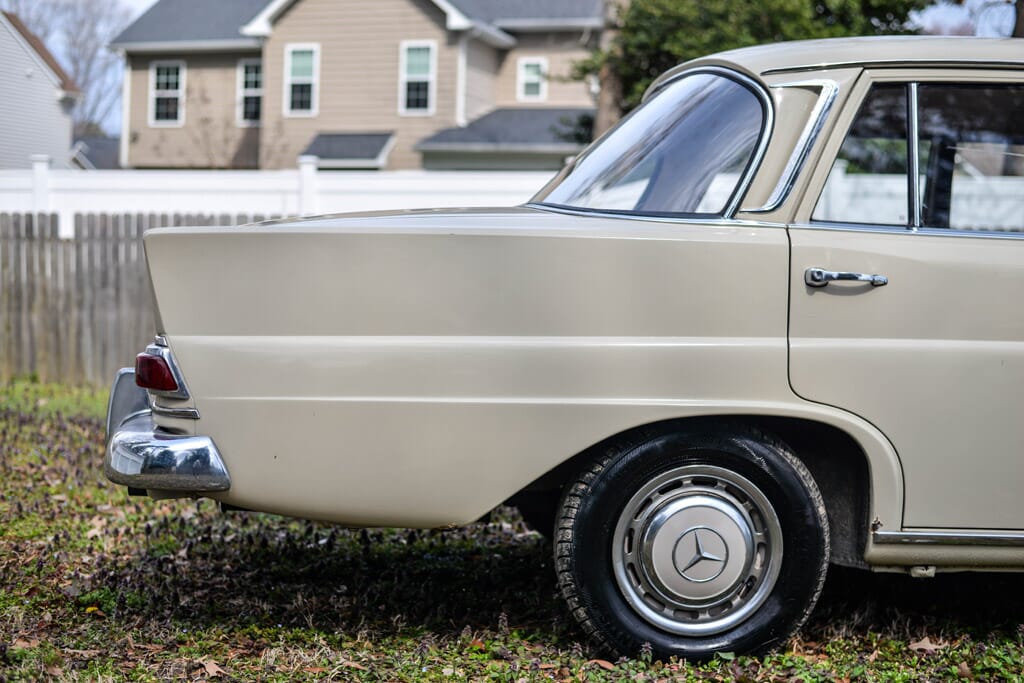 1967 Mercedes-Benz 230 Sedan for sale
