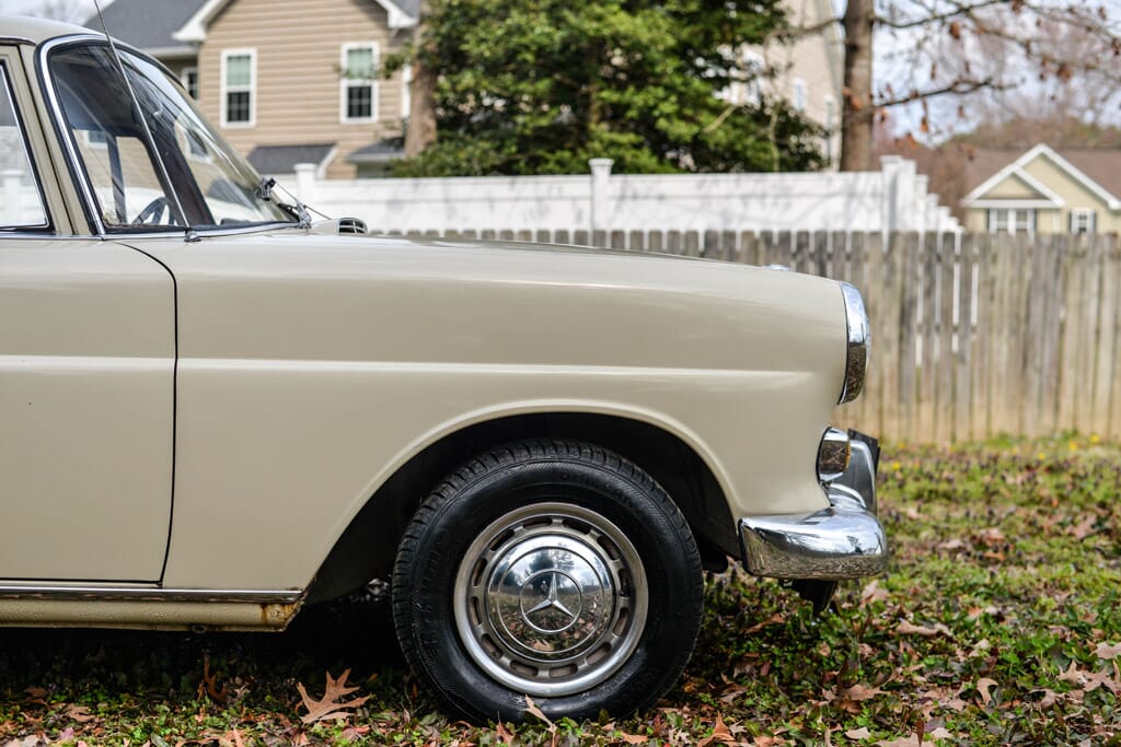 1967 Mercedes-Benz 230 Sedan for sale