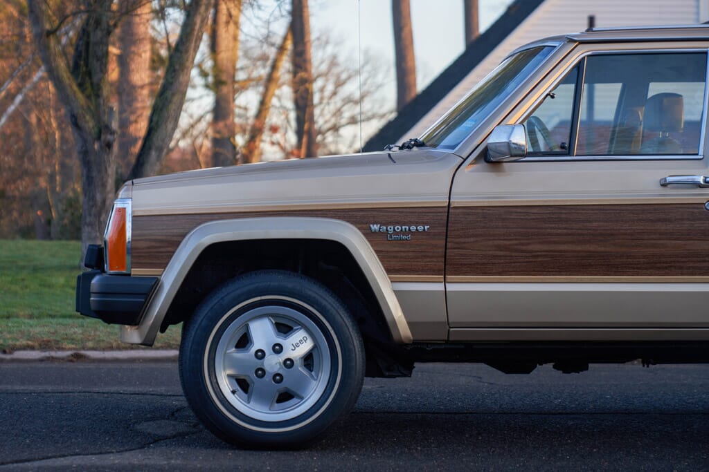1989 Jeep Wagoneer Limited for sale