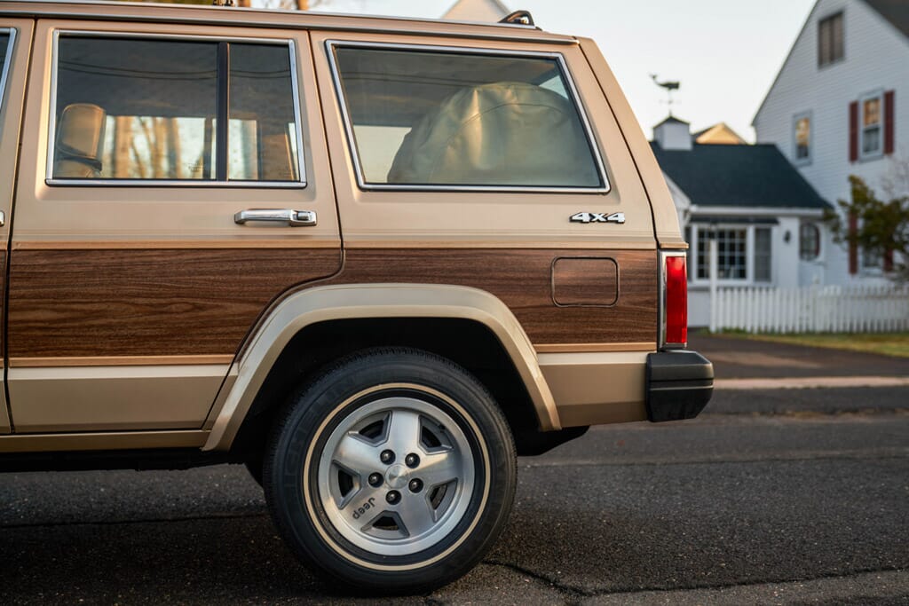 1989 Jeep Wagoneer Limited for sale