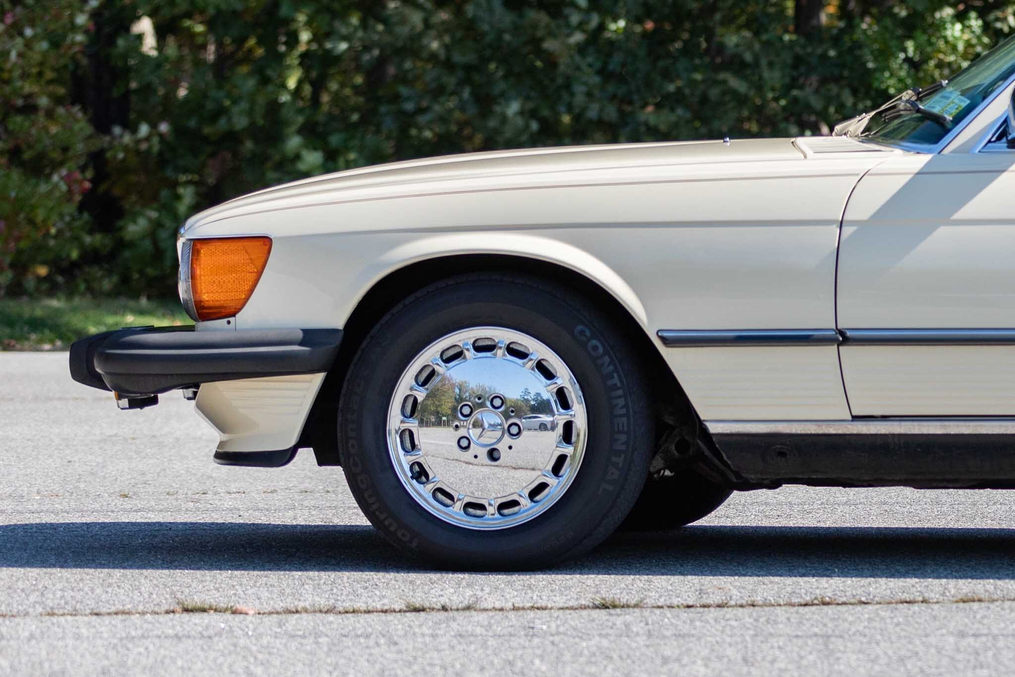 1986 Mercedes-Benz 560SL Roadster for sale
