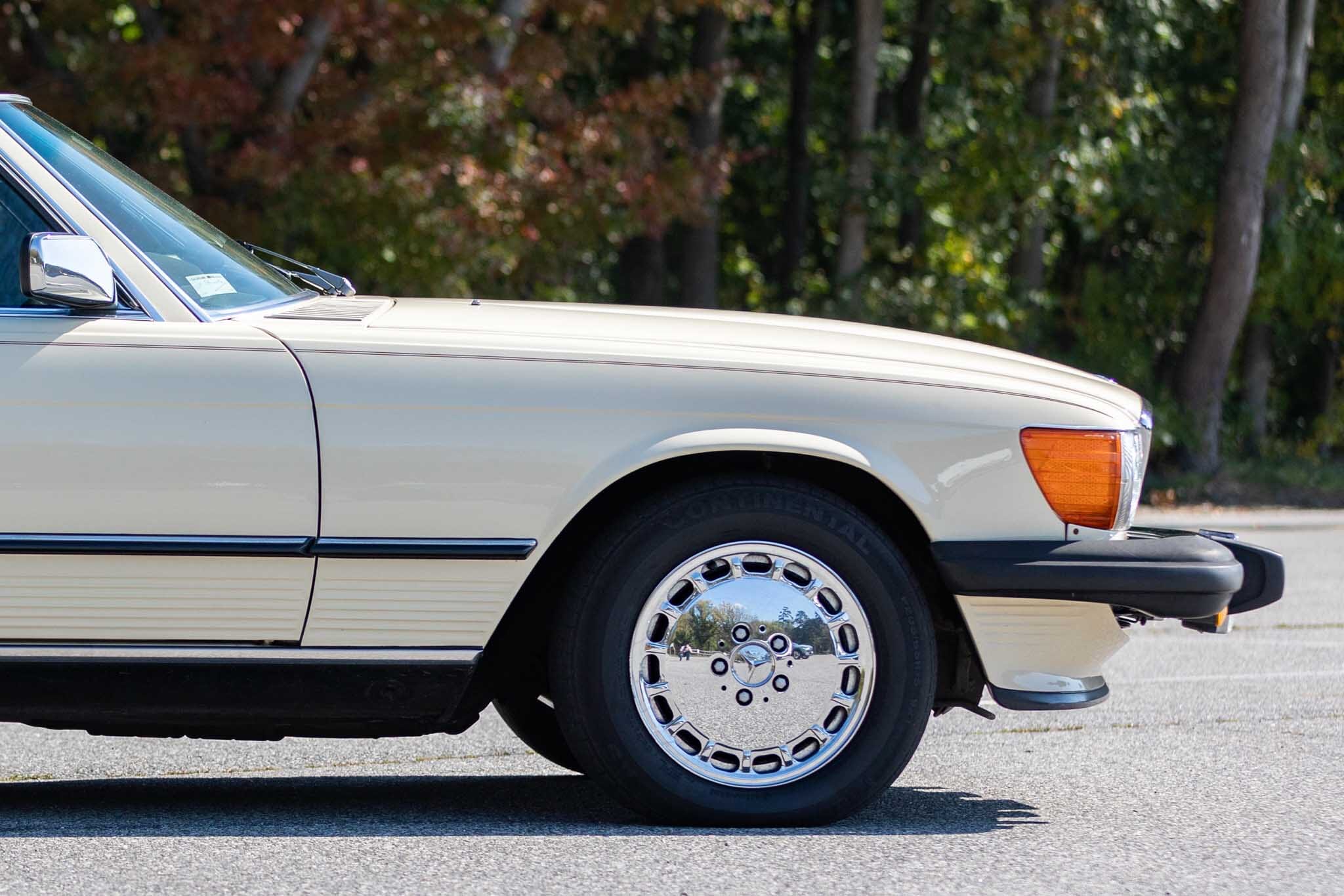 1986 Mercedes-Benz 560SL Roadster for sale