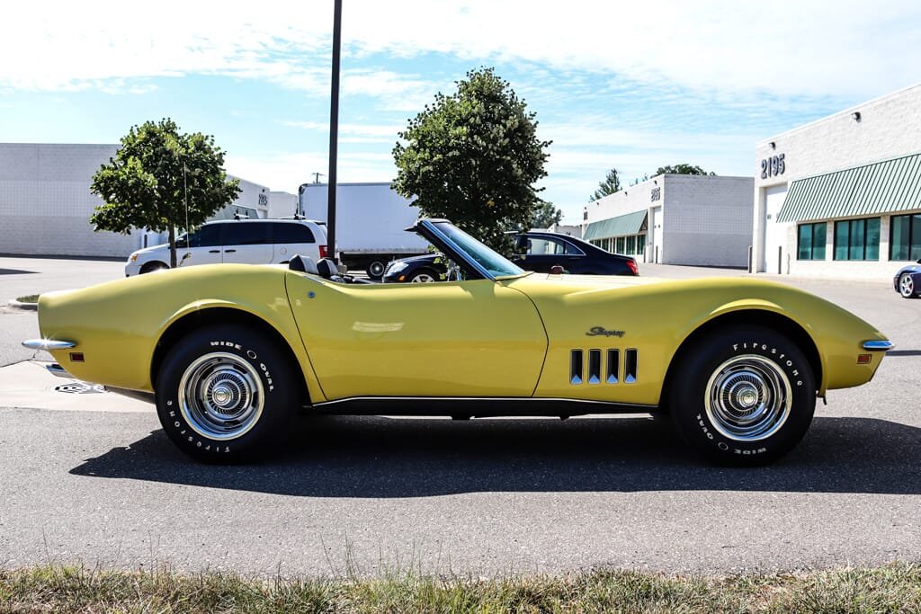1969 Chevrolet Corvette Dayton Yellow for sale