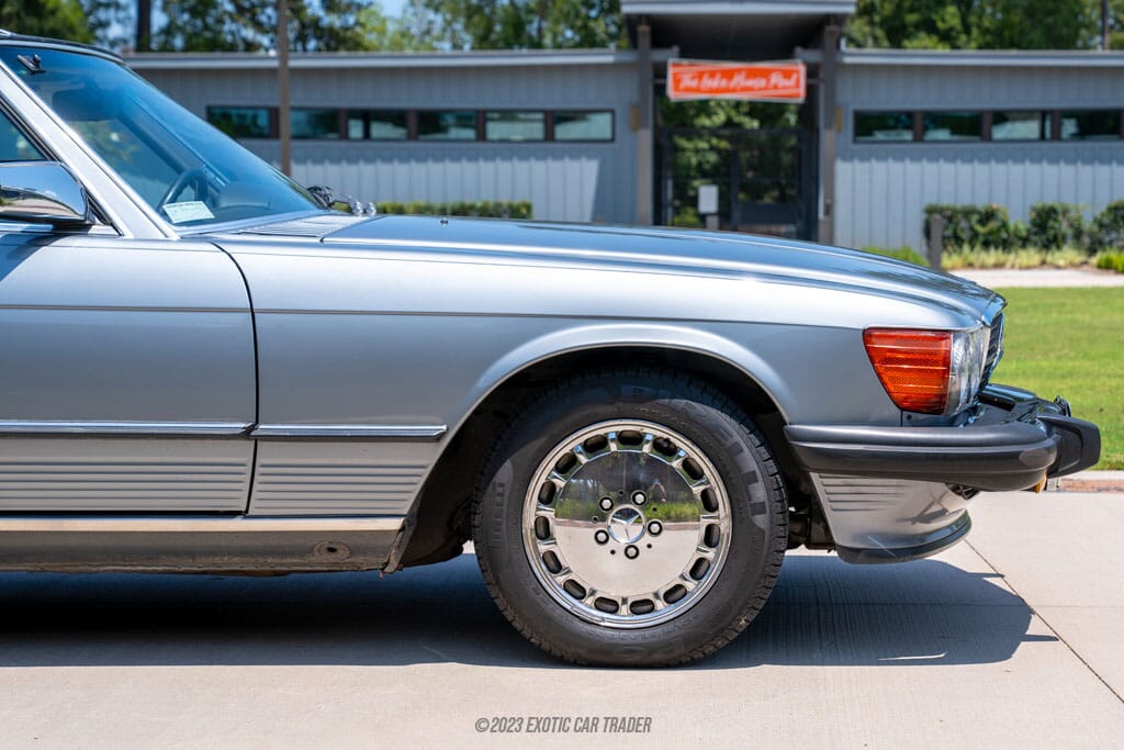 1988 Mercedes-Benz 560SL Roadster for sale