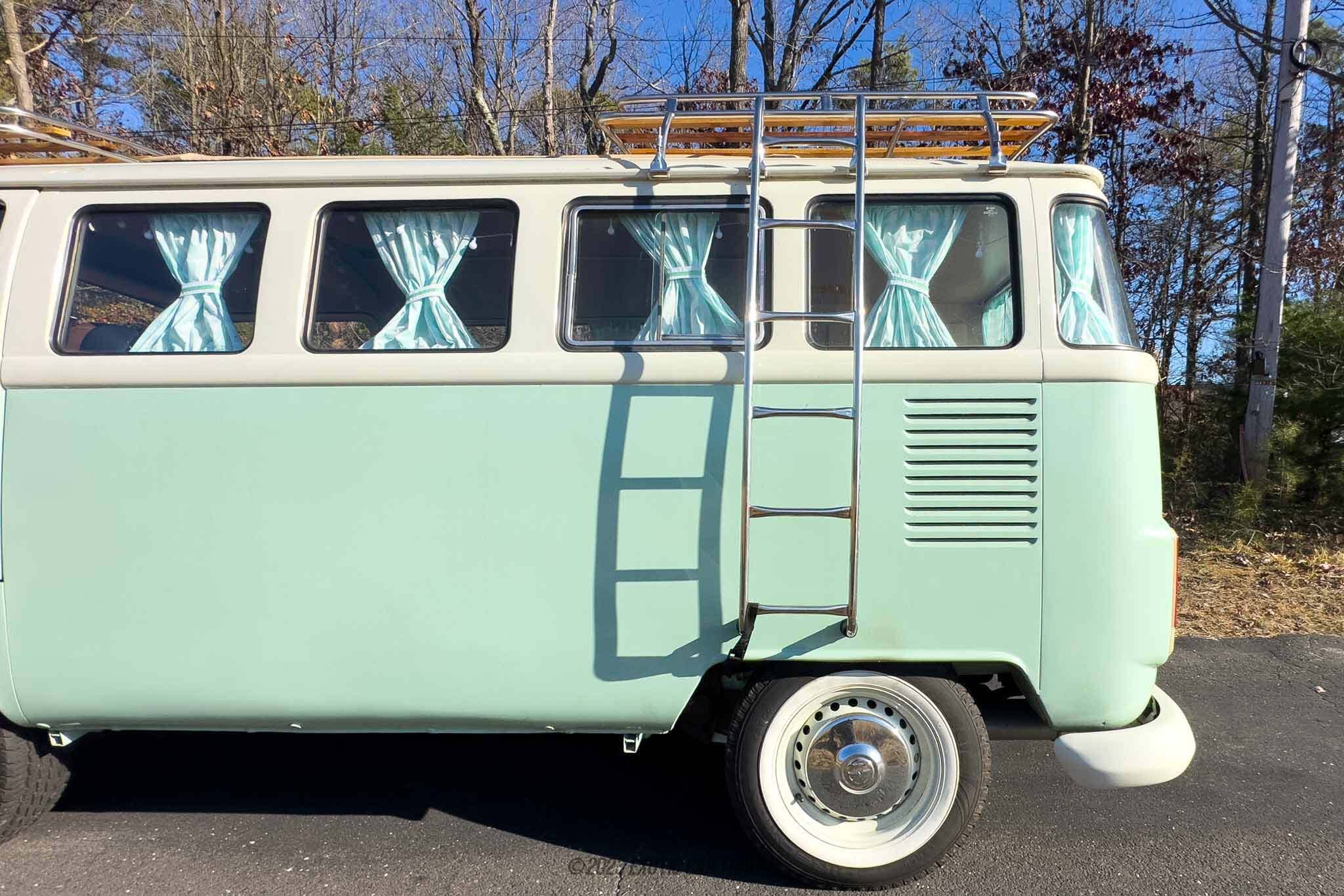 1977 Volkswagen Bus Camper Van for sale
