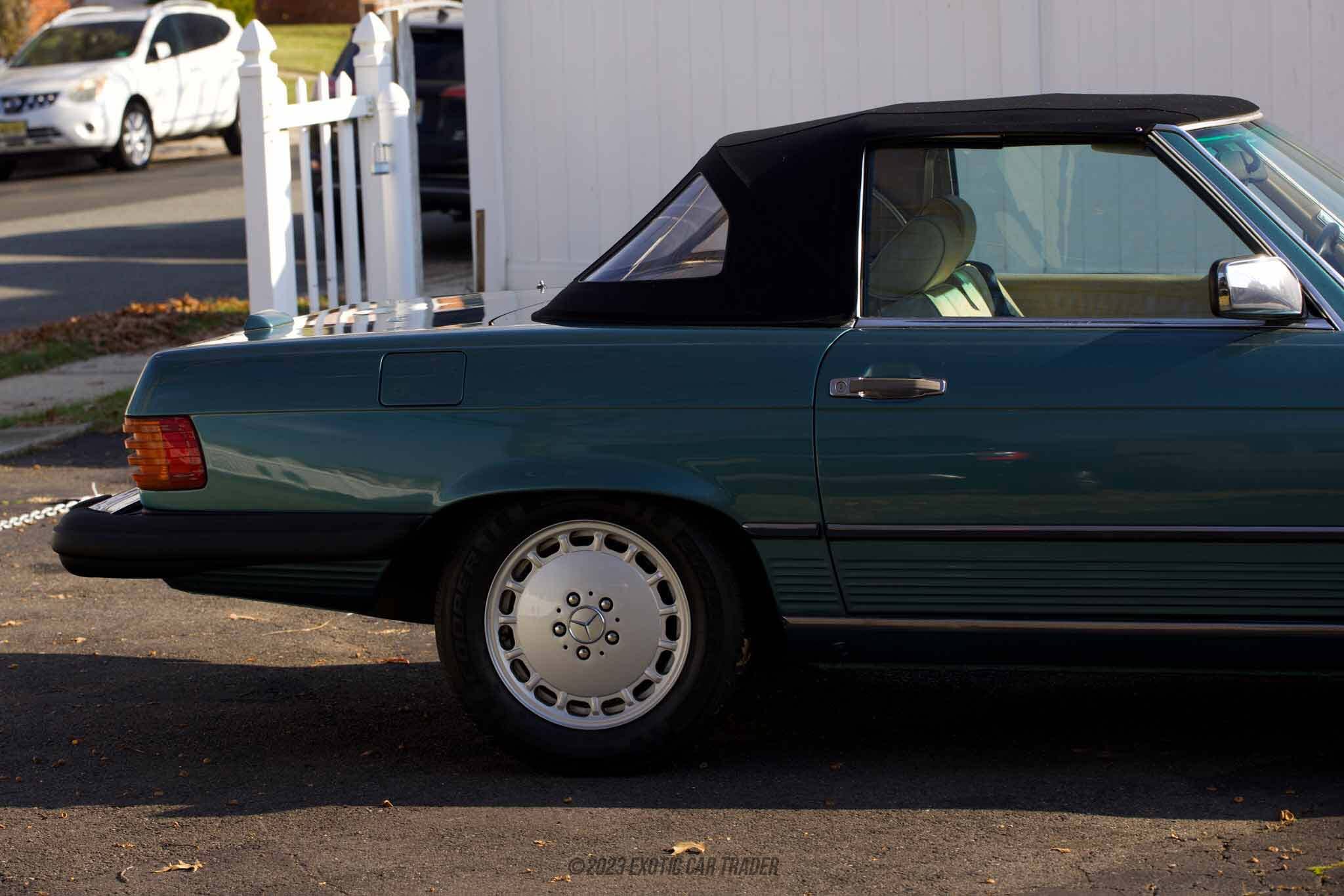 1988 Mercedes-Benz 560SL for sale