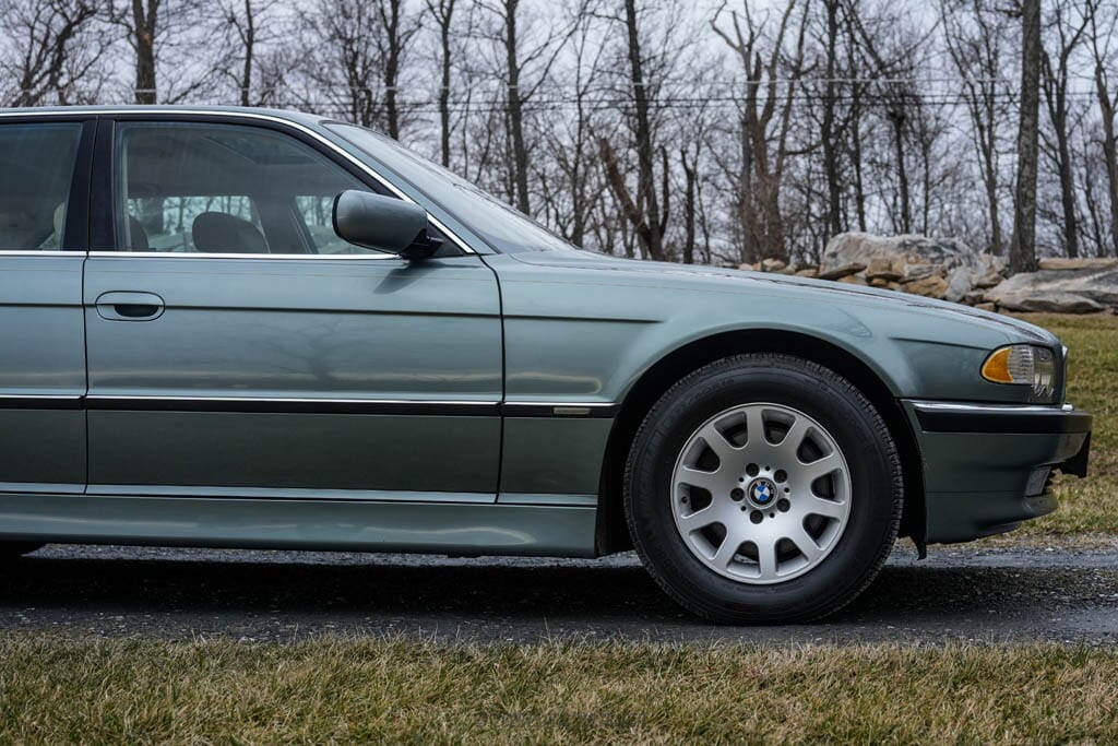 2001 BMW 740i for sale