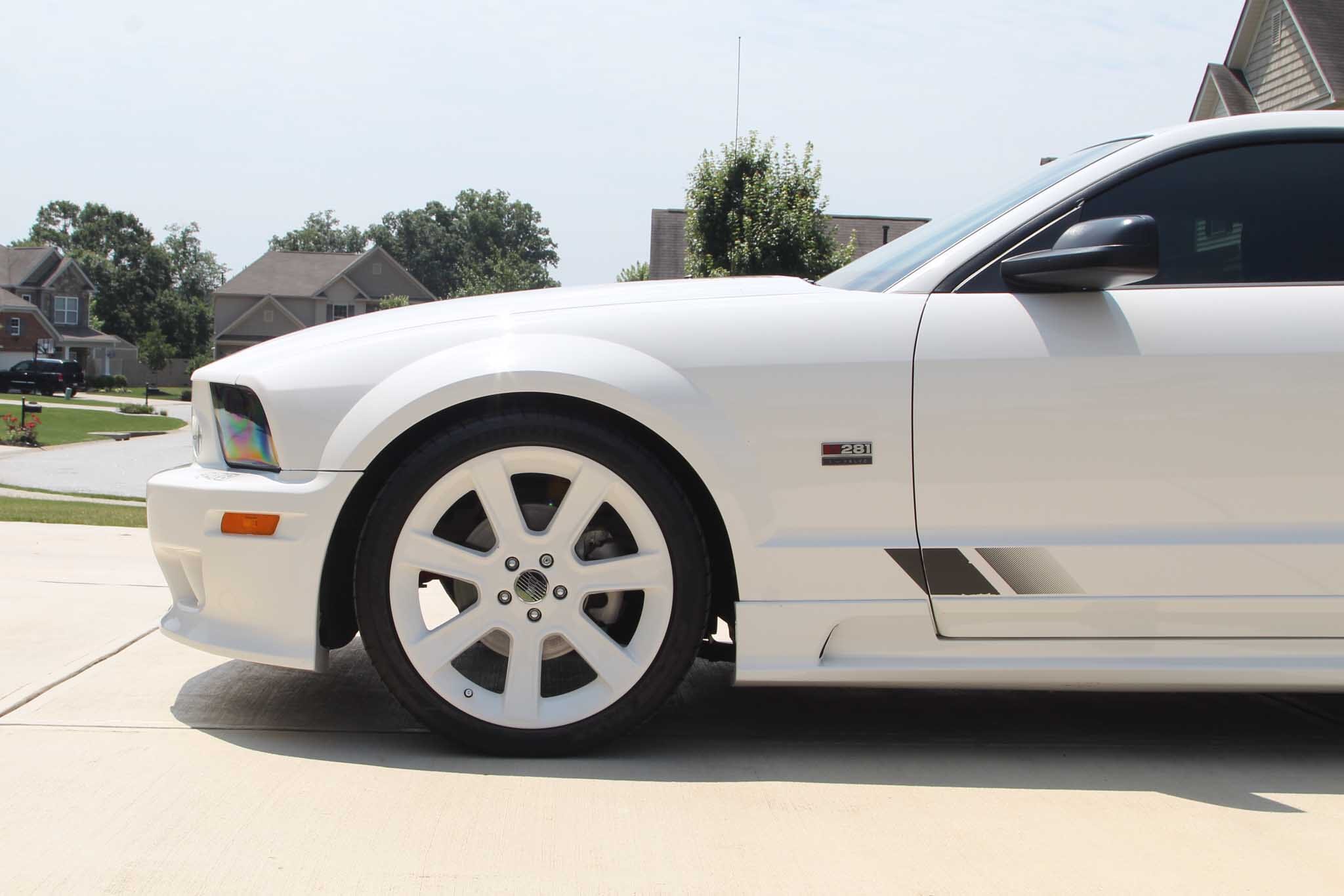 2005 Ford Mustang Saleen S281 3V Coupe for sale