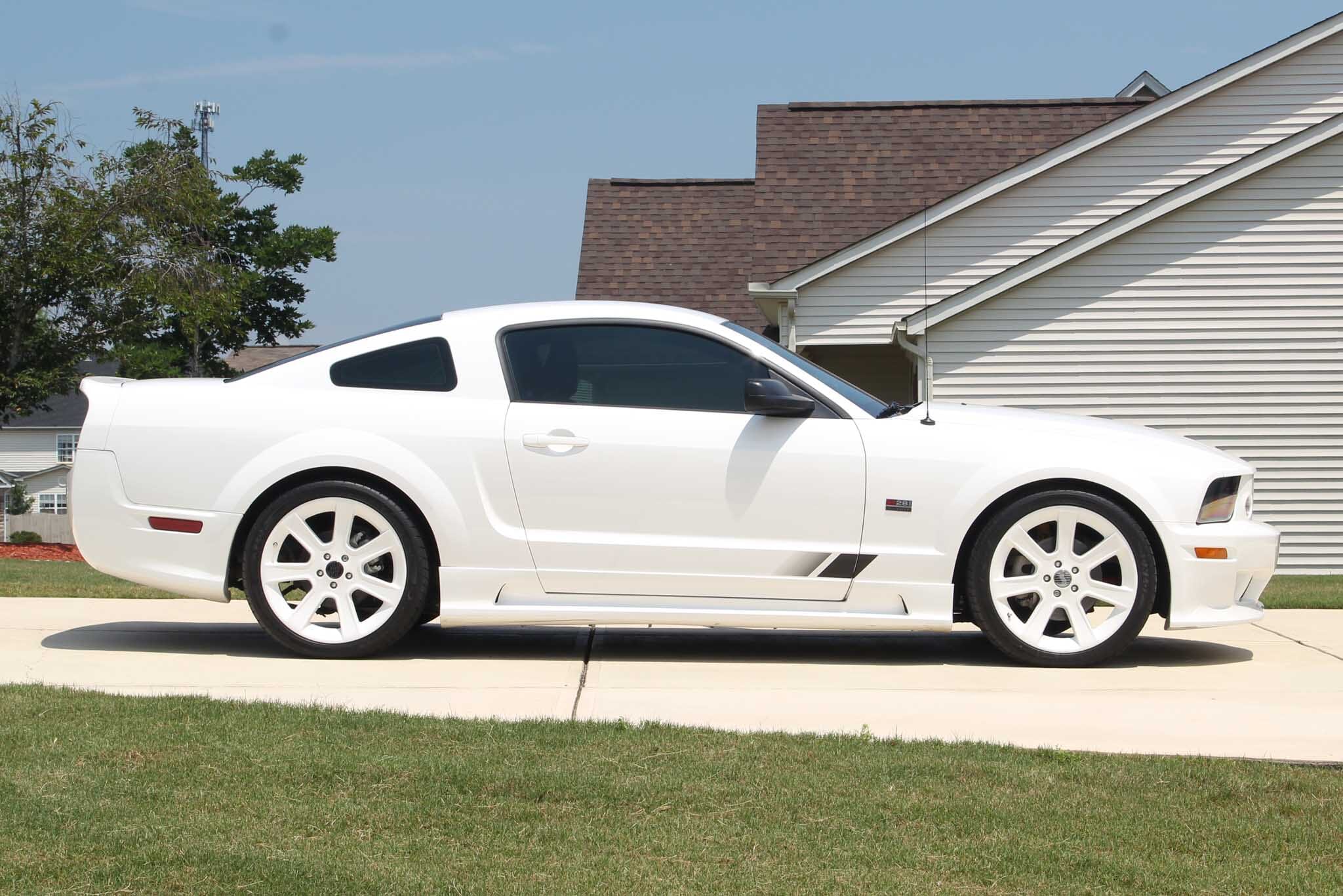 2005 Ford Mustang Saleen S281 3V Coupe for sale
