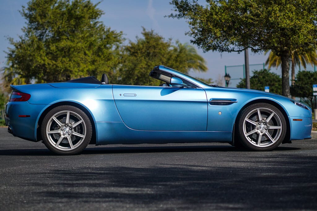 2007 Aston Martin V8 Vantage Roadster for sale