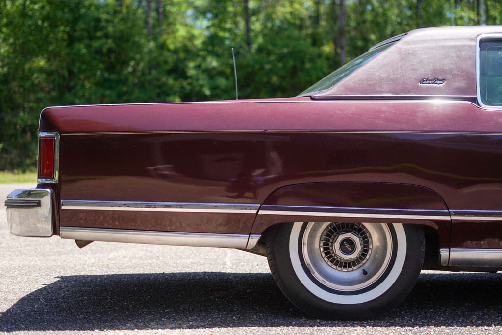 1977 Lincoln Continental for sale