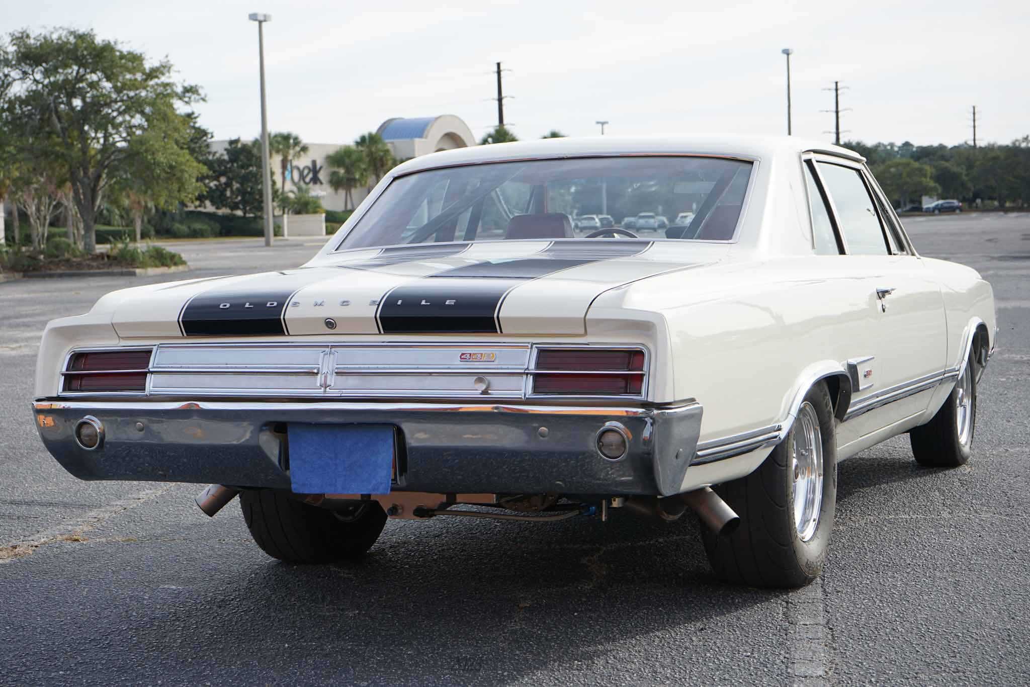 1965 Oldsmobile Cutlass 442 for sale