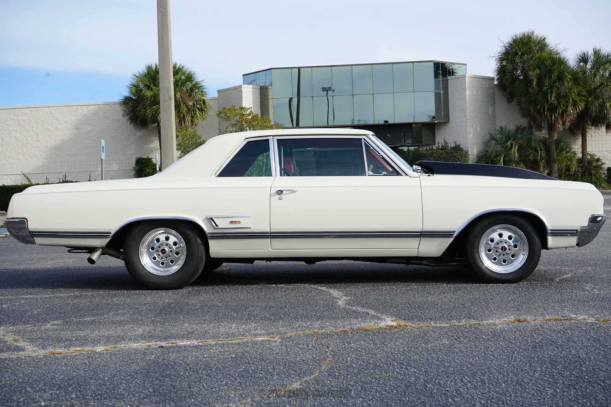 1965 Oldsmobile Cutlass 442 for sale